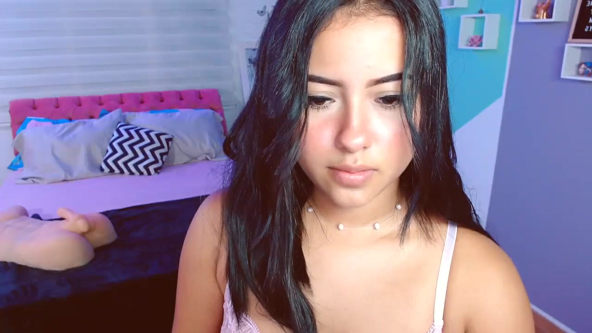 Gallery image thumbnail from ImBella_Sir's myfreecams stream on, 07/12/2023, 16:20 image 9 of 20