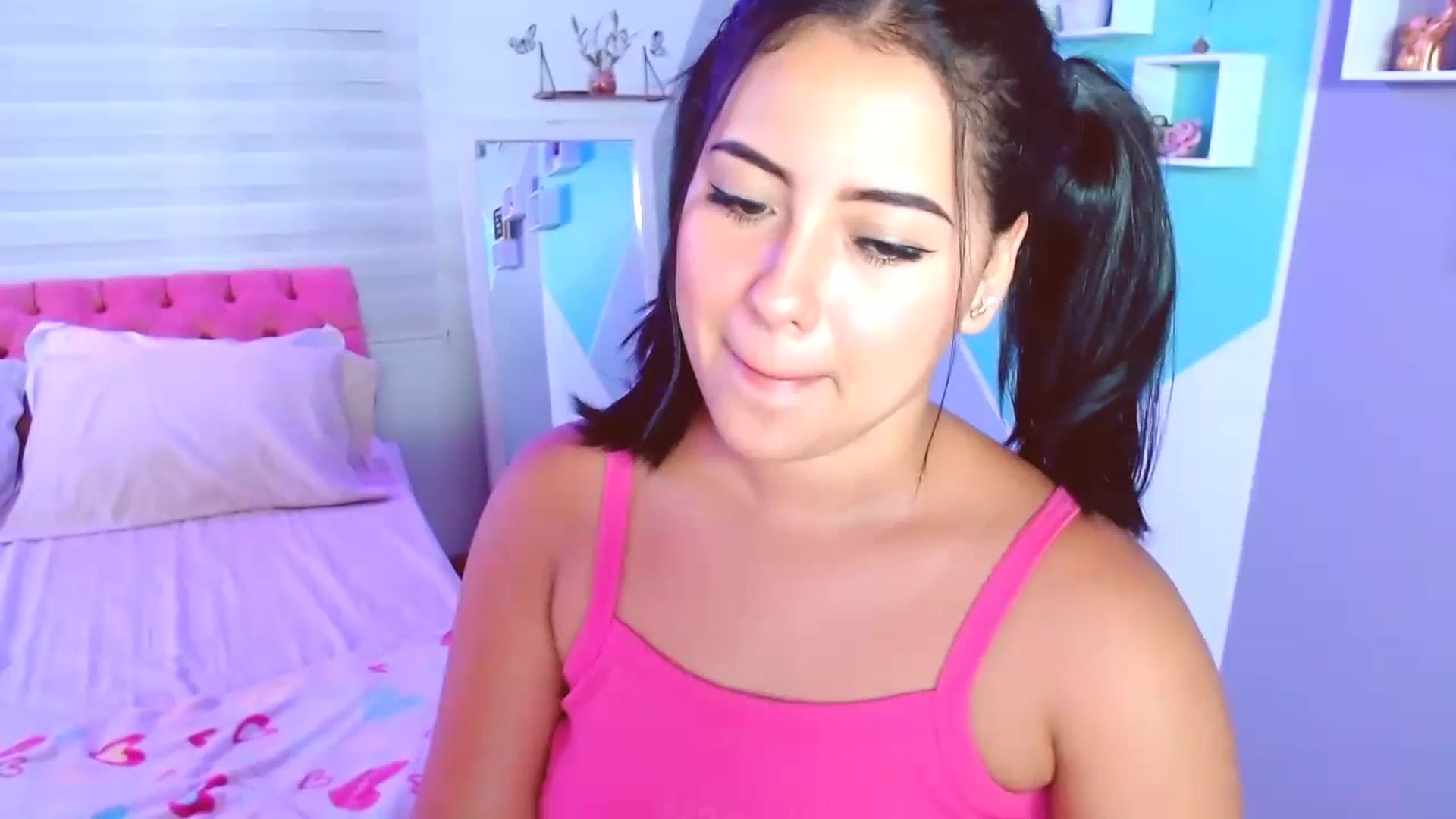 Gallery image thumbnail from ImBella_Sir's myfreecams stream on, 07/20/2023, 17:24 image 17 of 20