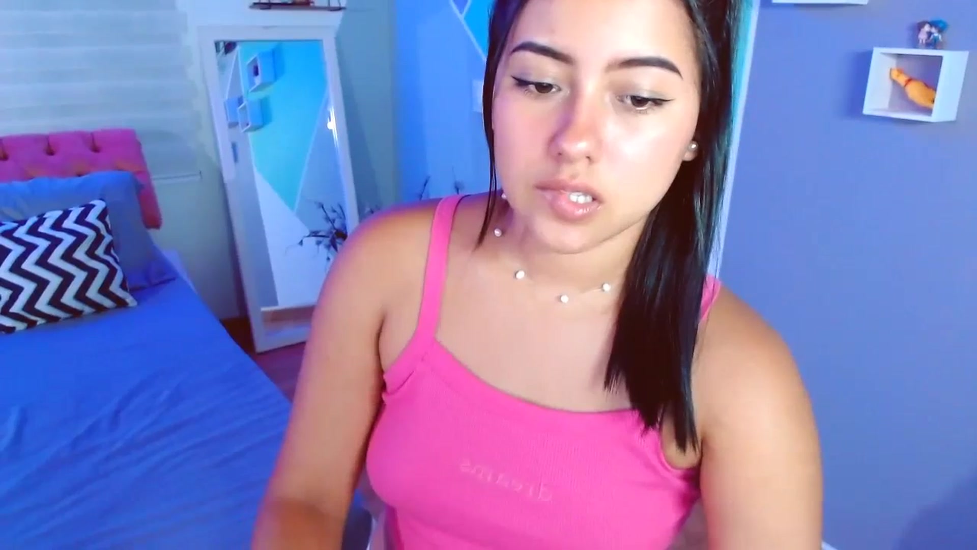 Gallery image thumbnail from ImBella_Sir's myfreecams stream on, 08/18/2023, 18:00 image 3 of 20