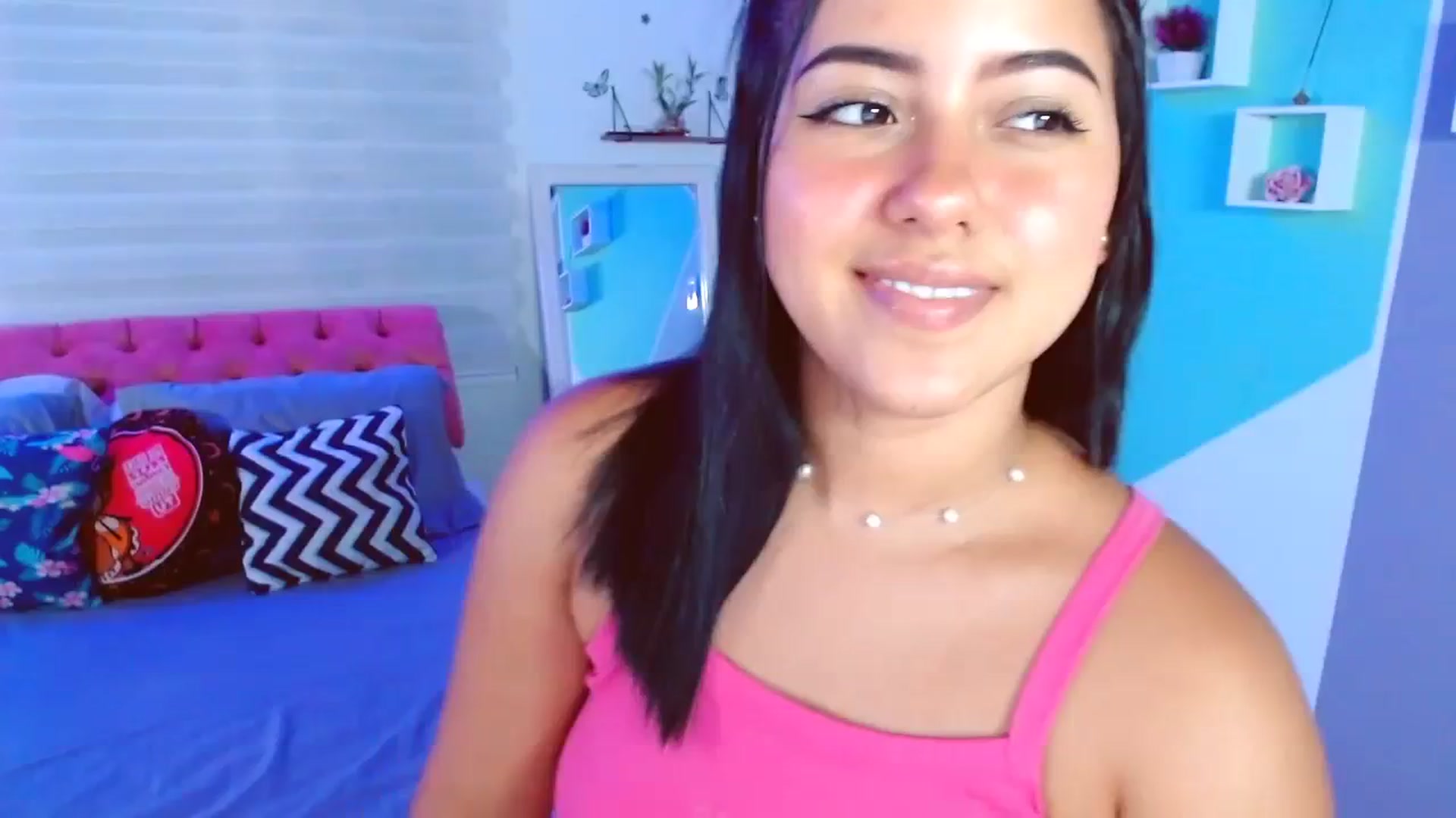 Gallery image thumbnail from ImBella_Sir's myfreecams stream on, 08/18/2023, 18:00 image 1 of 20