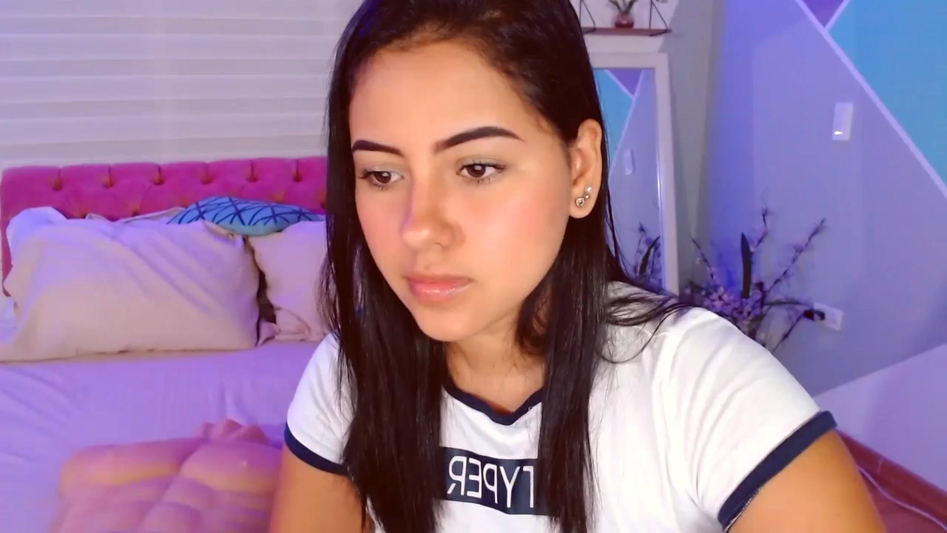 Gallery image thumbnail from ImBella_Sir's myfreecams stream on, 09/14/2023, 17:04 image 17 of 20
