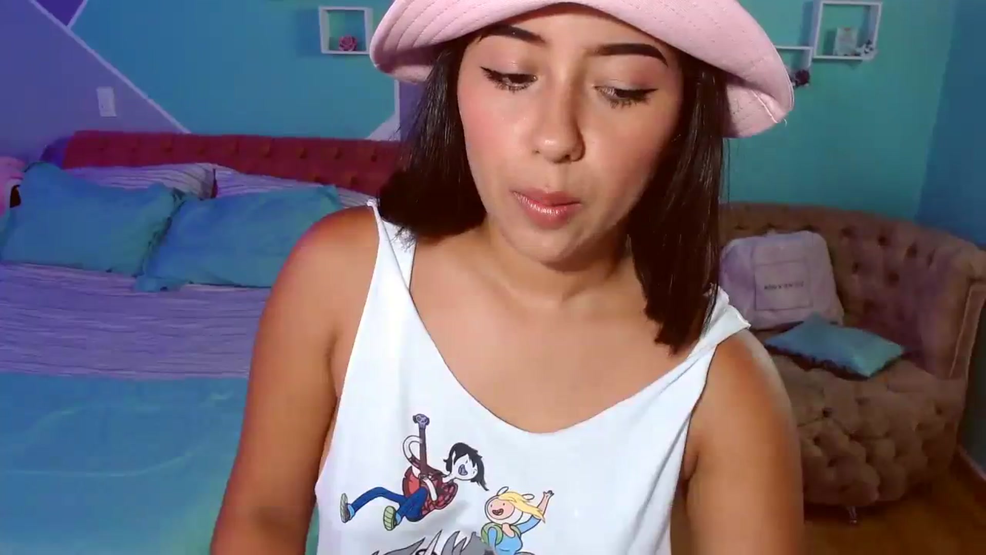Gallery image thumbnail from ImBella_Sir's myfreecams stream on, 10/28/2023, 18:01 image 19 of 20