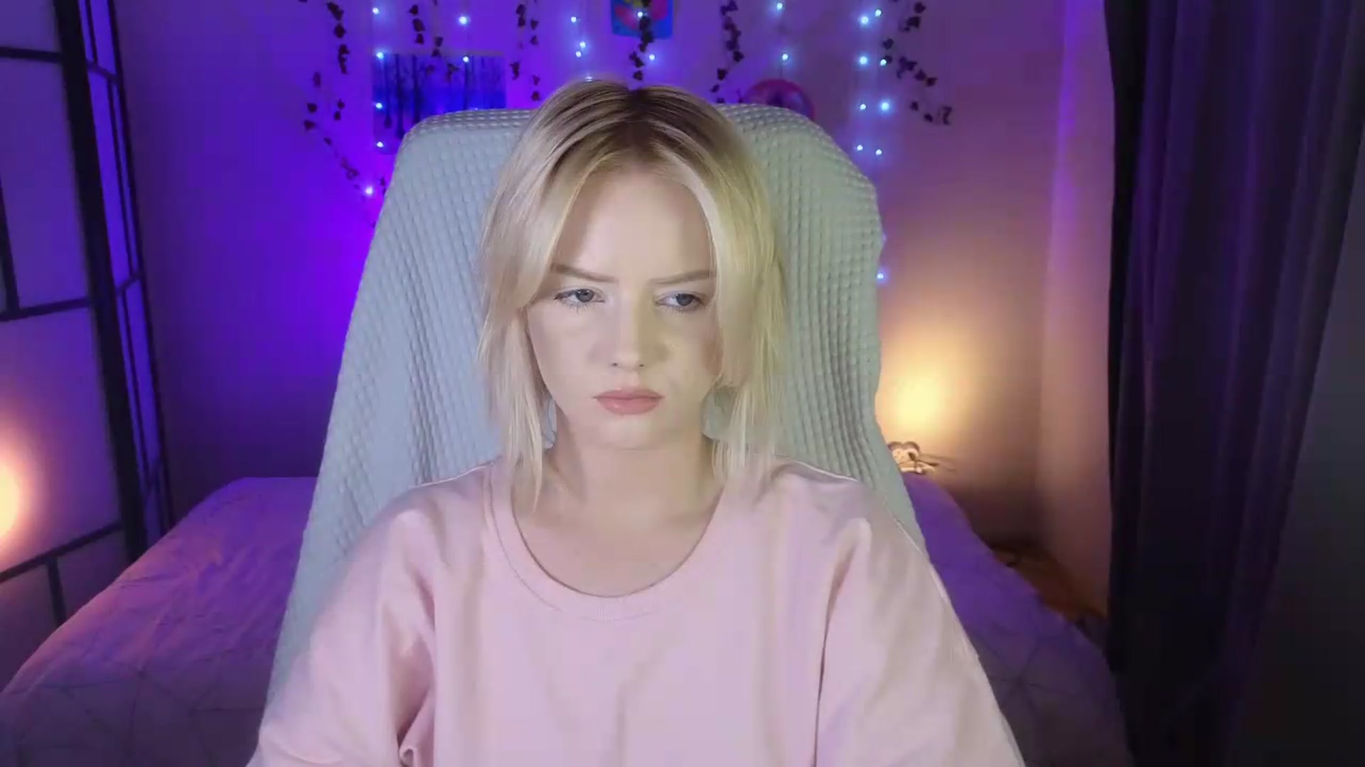 Gallery image thumbnail from ImBonBon's myfreecams stream on, 08/17/2026, 23:53 image 14 of 20