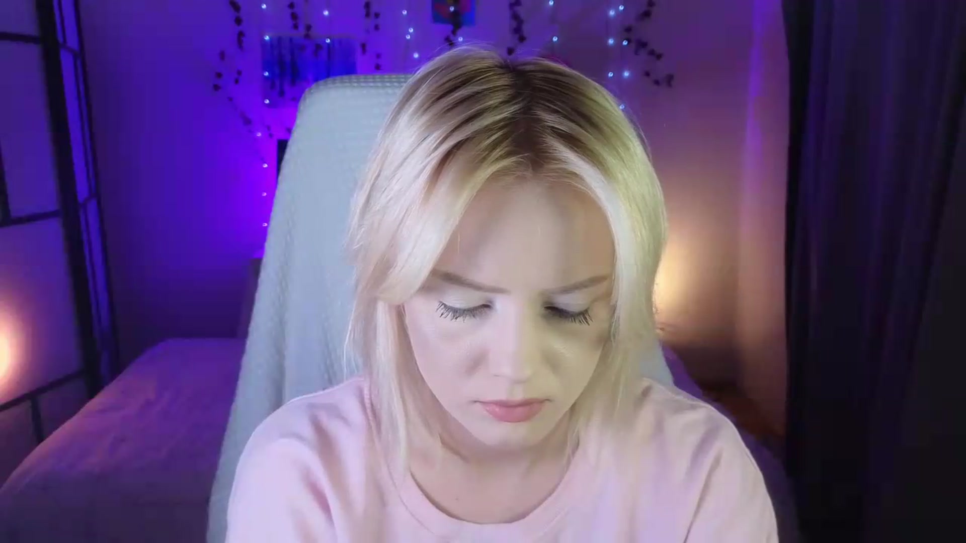 Gallery image thumbnail from ImBonBon's myfreecams stream on, 08/17/2026, 23:53 image 4 of 20