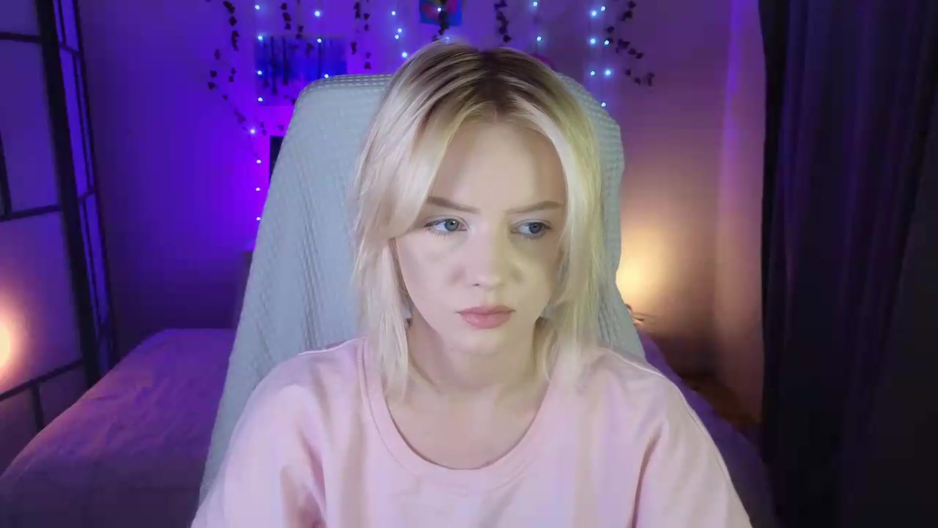 Gallery image thumbnail from ImBonBon's myfreecams stream on, 08/17/2026, 23:53 image 17 of 20