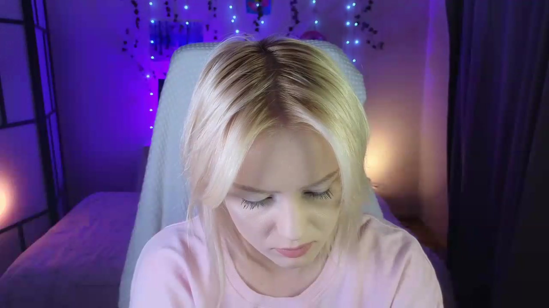 Gallery image thumbnail from ImBonBon's myfreecams stream on, 08/17/2026, 23:53 image 3 of 20