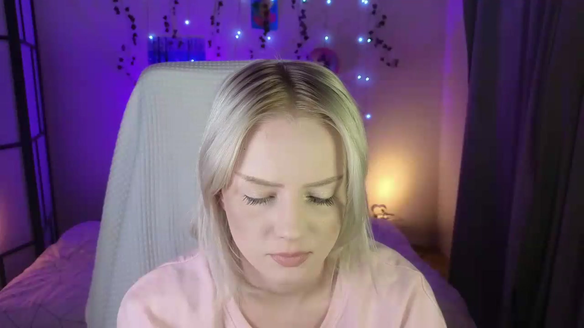 Gallery image thumbnail from ImBonBon's myfreecams stream on, 08/18/2026, 23:59 image 11 of 20