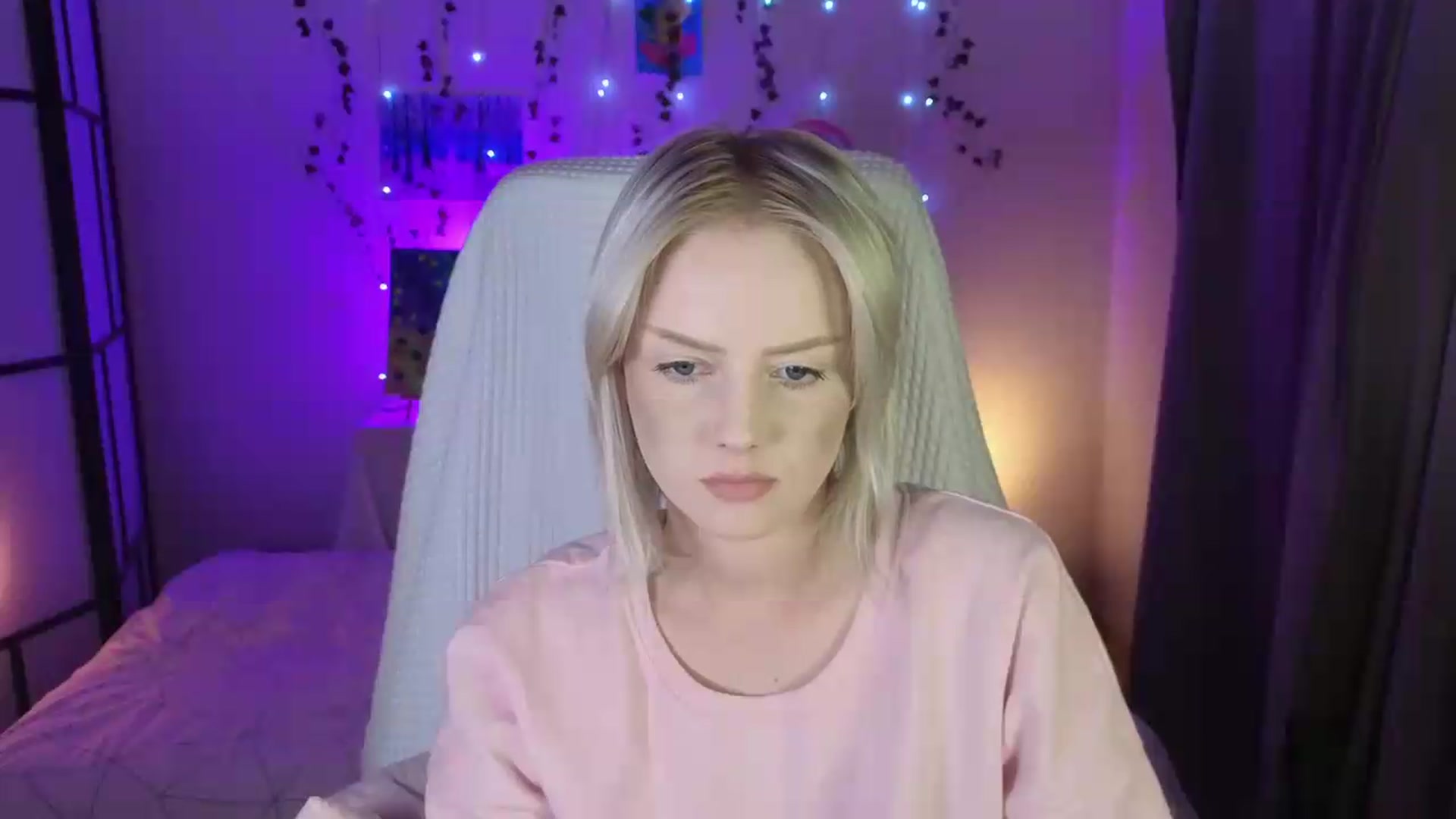 Gallery image thumbnail from ImBonBon's myfreecams stream on, 08/18/2026, 23:59 image 19 of 20