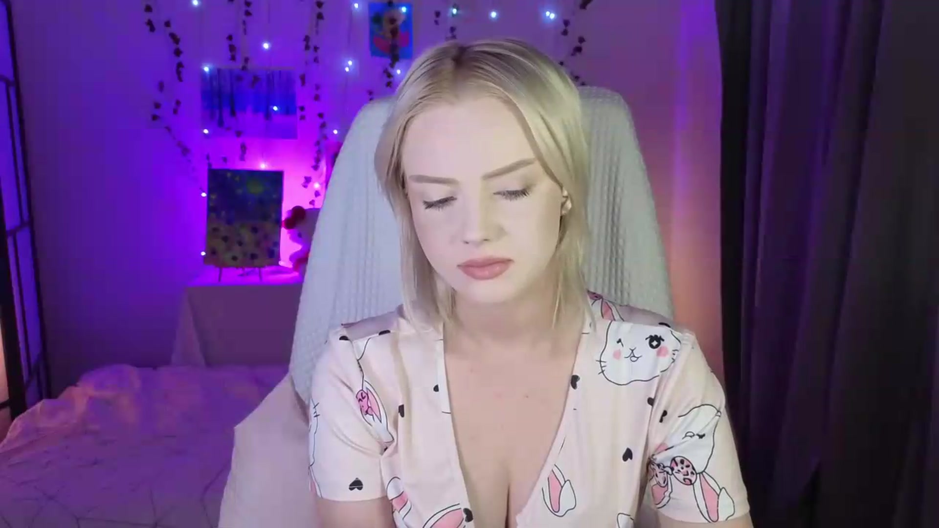 Gallery image thumbnail from ImBonBon's myfreecams stream on, 08/21/2026, 02:31 image 3 of 20