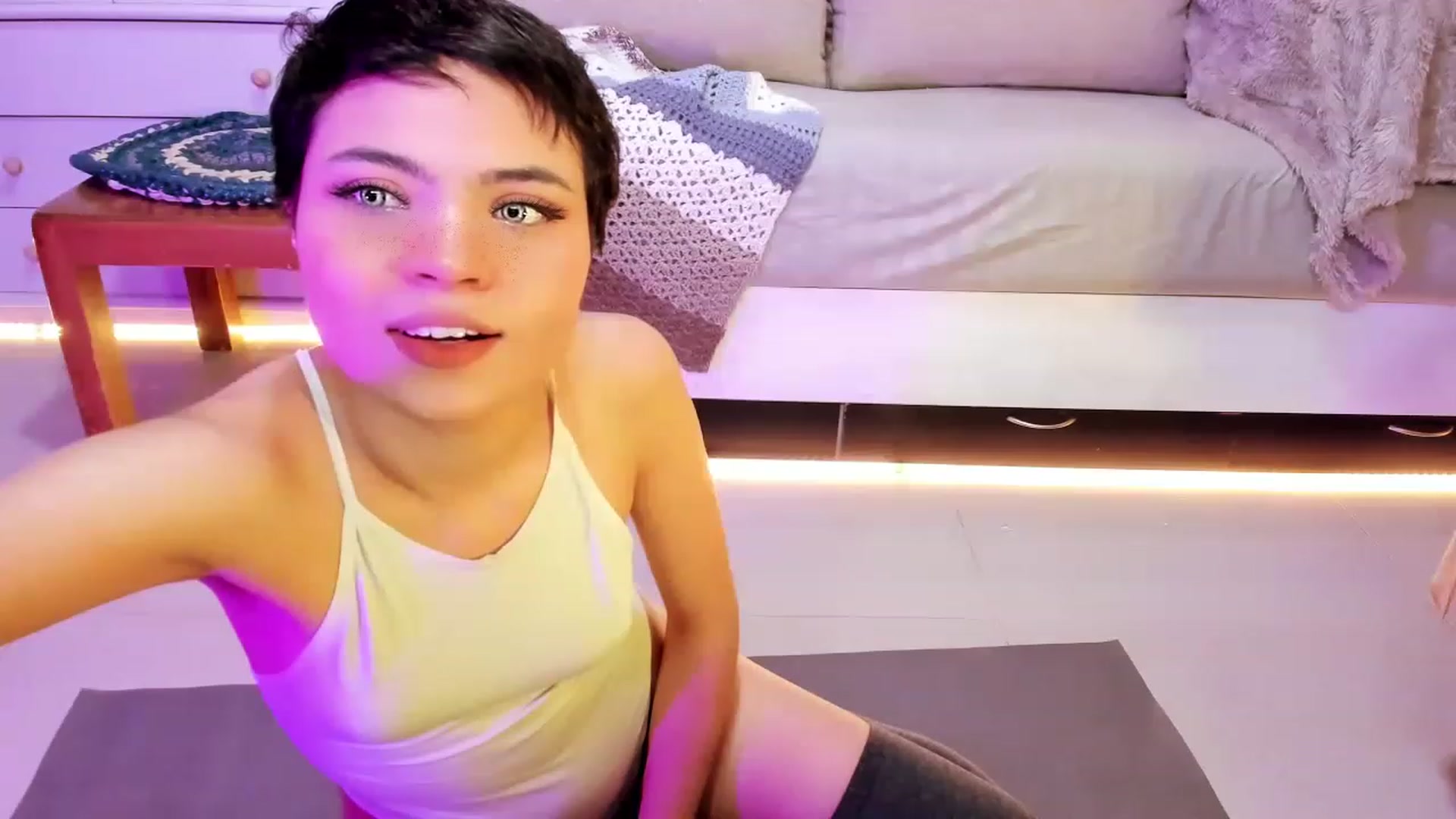 Gallery image thumbnail from ImFreedom's myfreecams stream on, 05/16/2023, 02:53 image 20 of 20