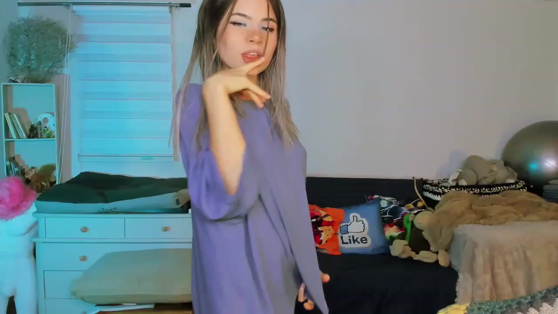 Gallery image thumbnail from ImFreedom's myfreecams stream on, 06/09/2023, 02:32 image 7 of 20