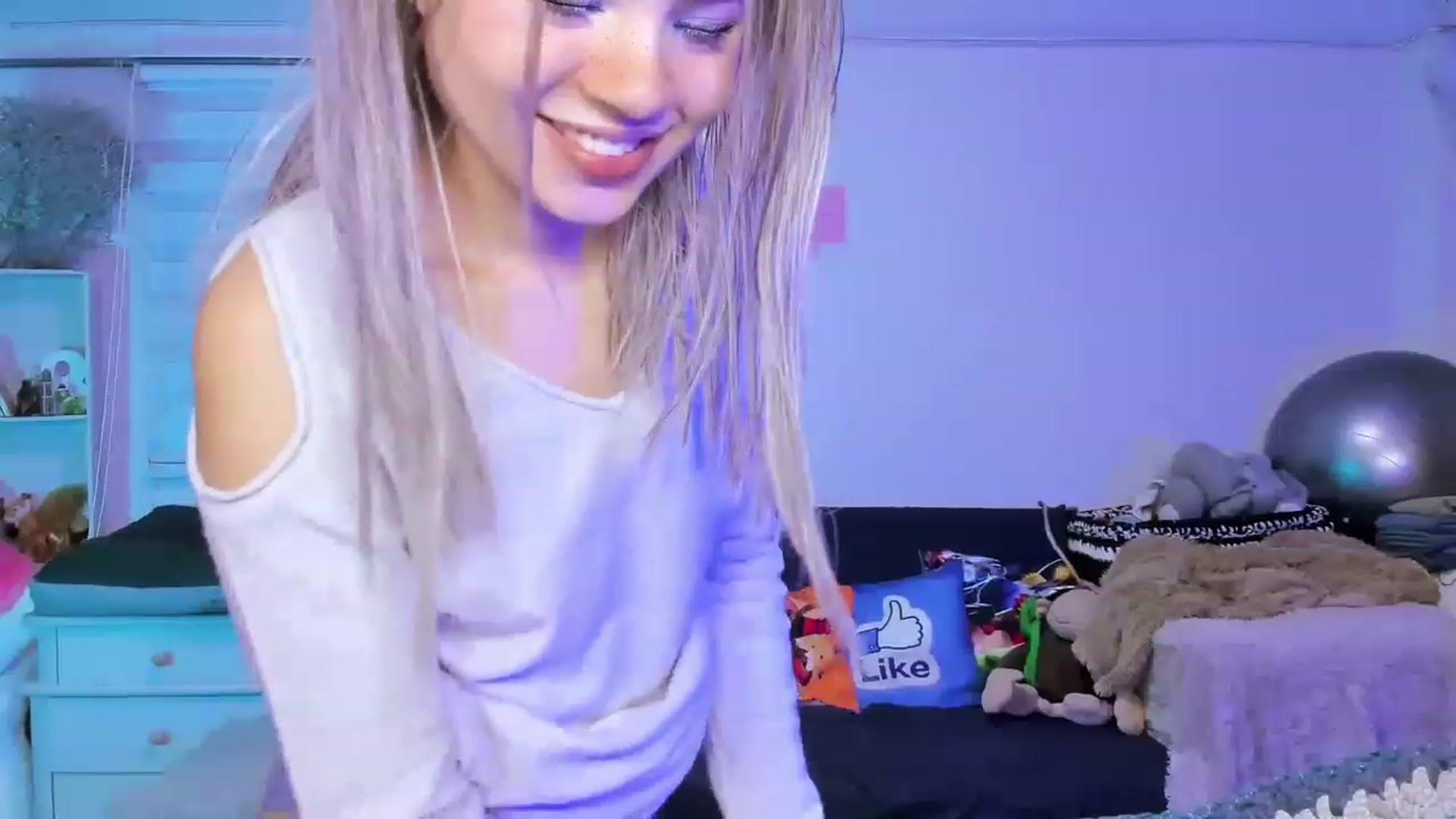Gallery image thumbnail from ImFreedom's myfreecams stream on, 06/09/2023, 02:32 image 18 of 20