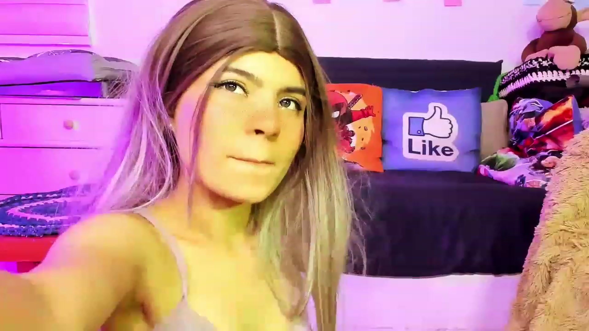 Gallery image thumbnail from ImFreedom's myfreecams stream on, 08/03/2023, 02:08 image 12 of 20