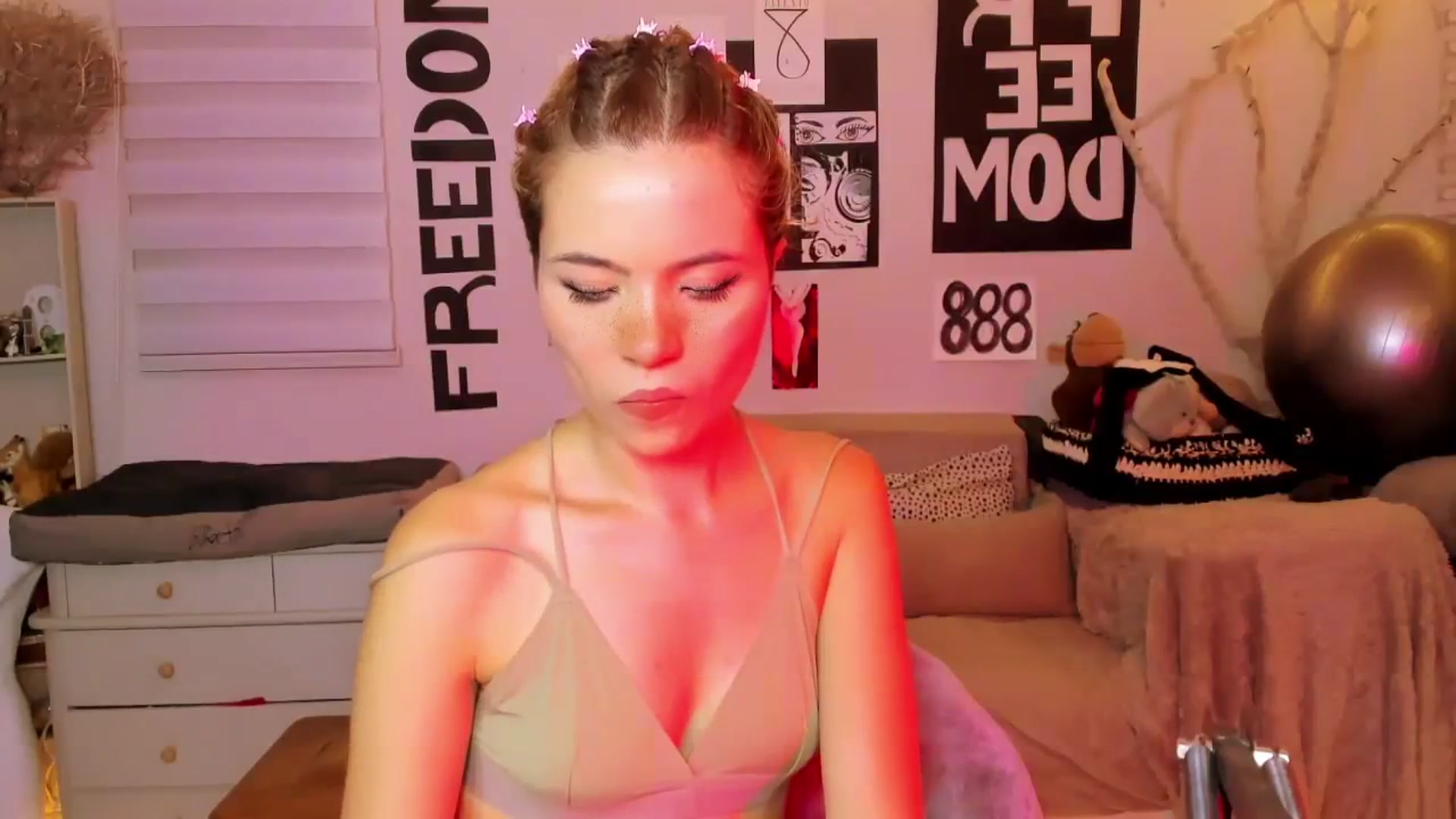 Gallery image thumbnail from ImFreedom's myfreecams stream on, 02/20/2024, 01:37 image 10 of 20
