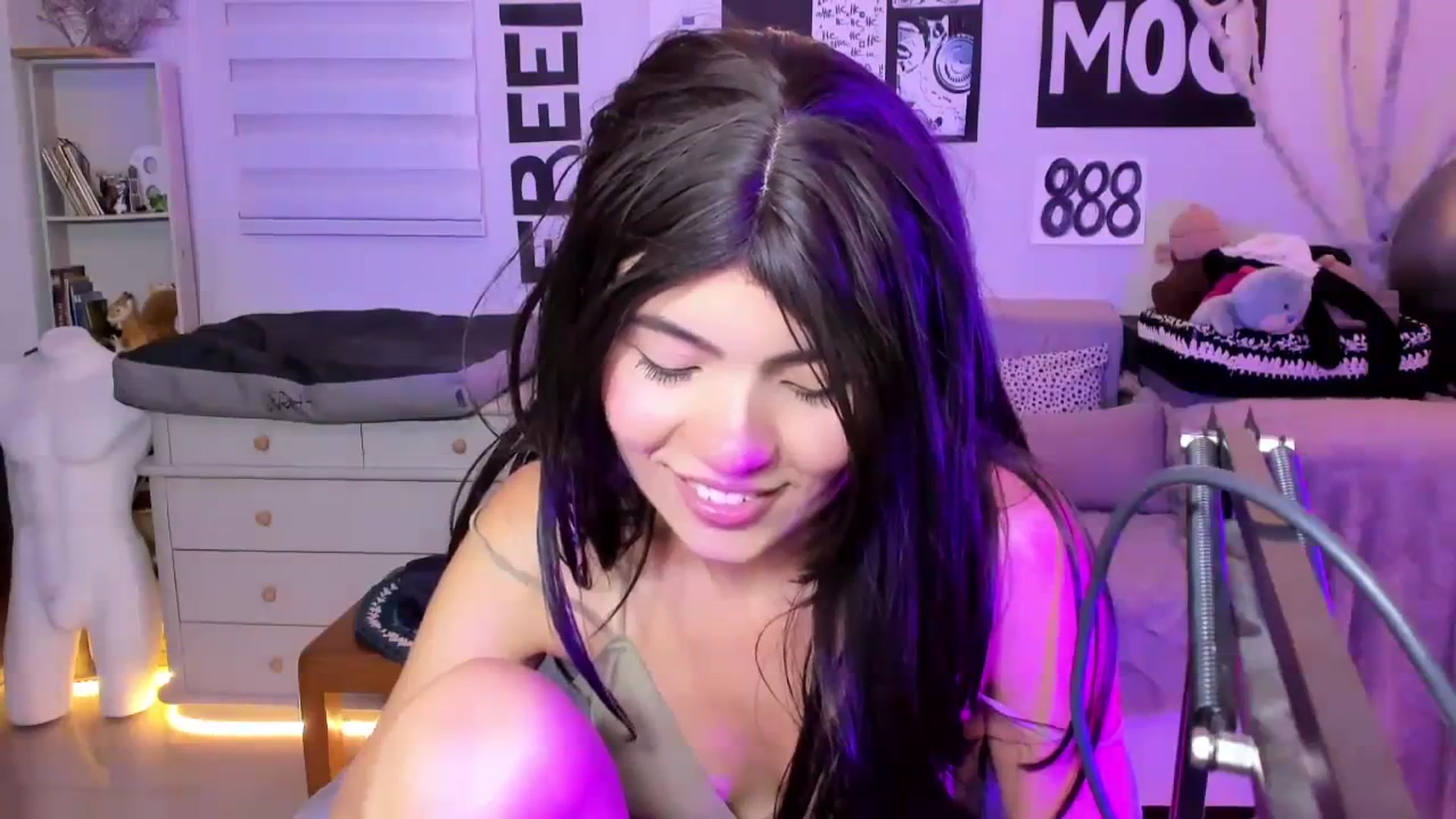 Gallery image thumbnail from ImFreedom's myfreecams stream on, 03/05/2024, 01:42 image 18 of 20
