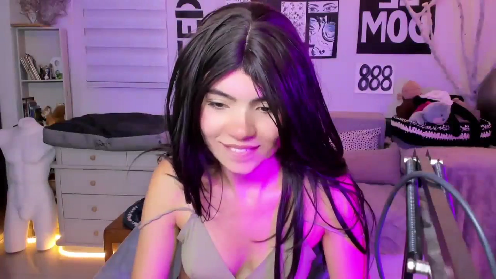 Gallery image thumbnail from ImFreedom's myfreecams stream on, 03/05/2024, 01:42 image 10 of 20