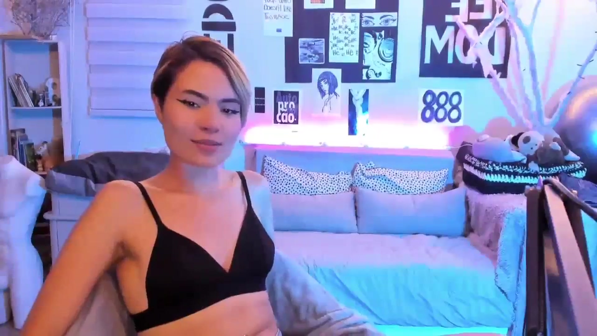 Gallery image thumbnail from ImFreedom's myfreecams stream on, 03/19/2024, 02:07 image 2 of 20
