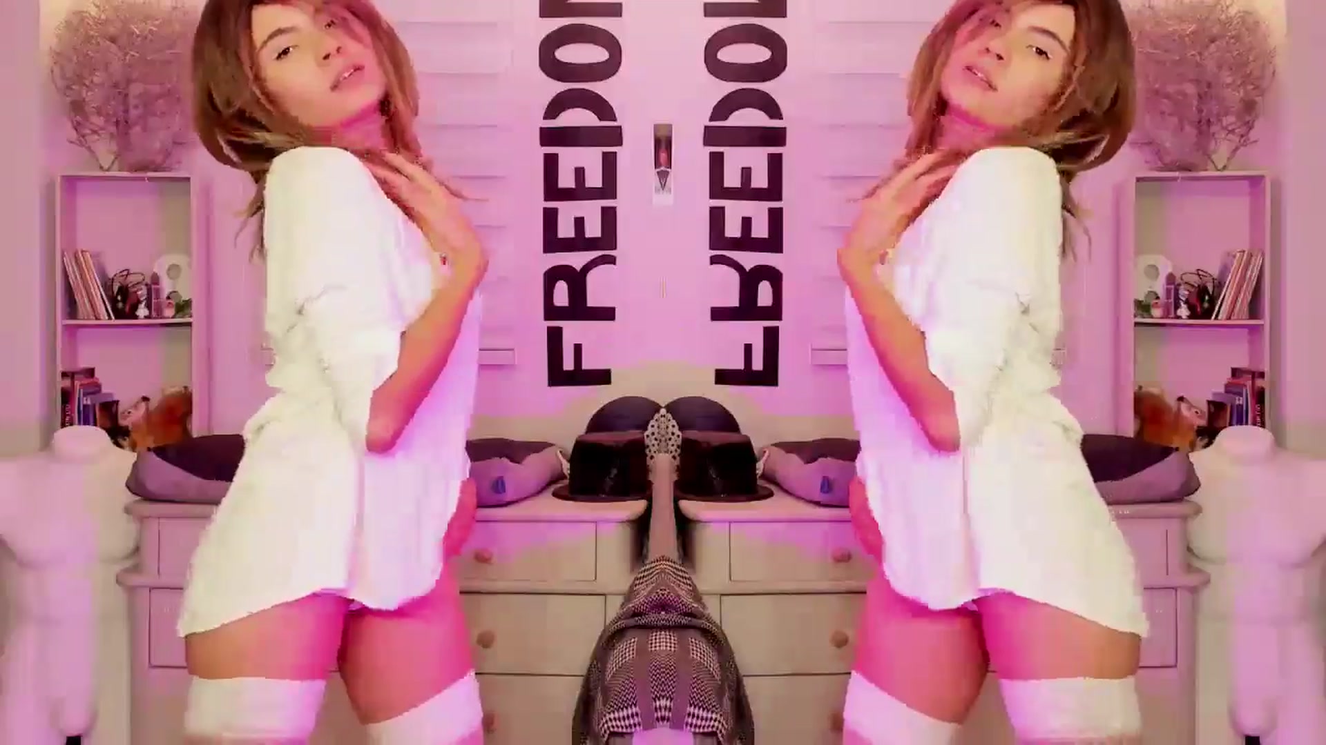 Gallery image thumbnail from ImFreedom's myfreecams stream on, 05/29/2024, 02:07 image 13 of 20