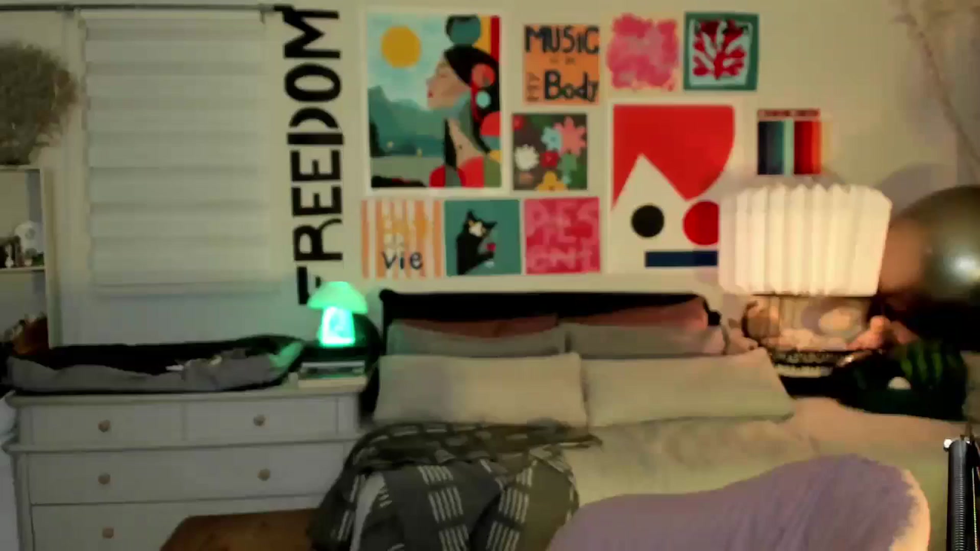Gallery image thumbnail from ImFreedom's myfreecams stream on, 07/05/2024, 01:13 image 3 of 20