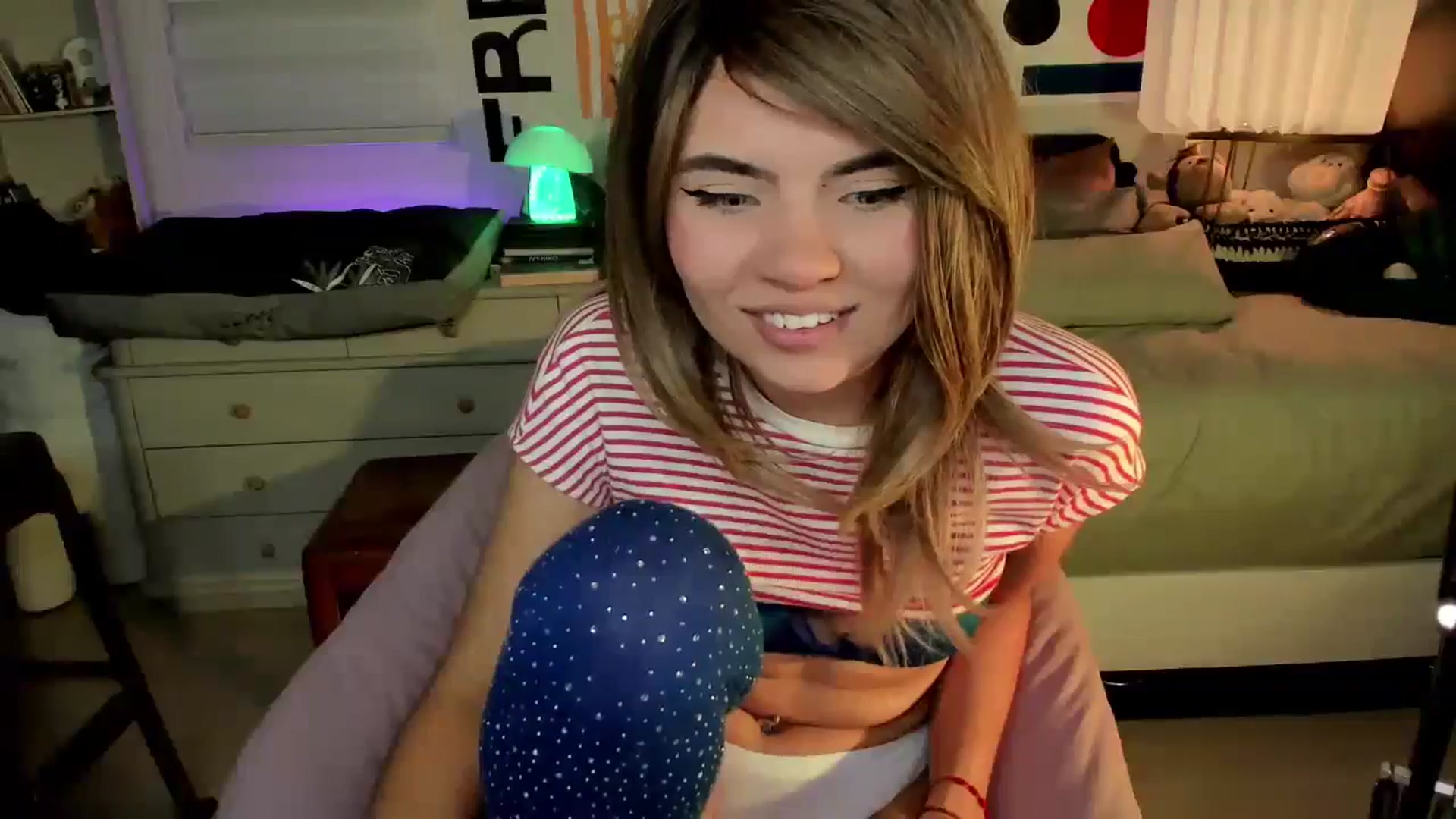 Gallery image thumbnail from ImFreedom's myfreecams stream on, 07/05/2024, 02:03 image 4 of 20