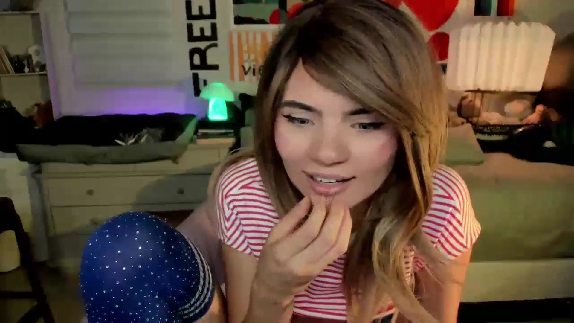 Gallery image thumbnail from ImFreedom's myfreecams stream on, 07/05/2024, 02:03 image 14 of 20