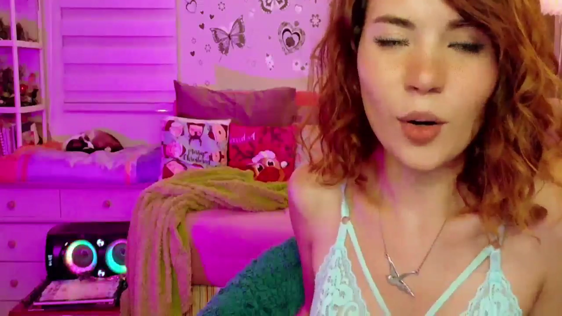 Gallery image thumbnail from ImFreedom's myfreecams stream on, 12/03/2025, 01:41 image 12 of 20