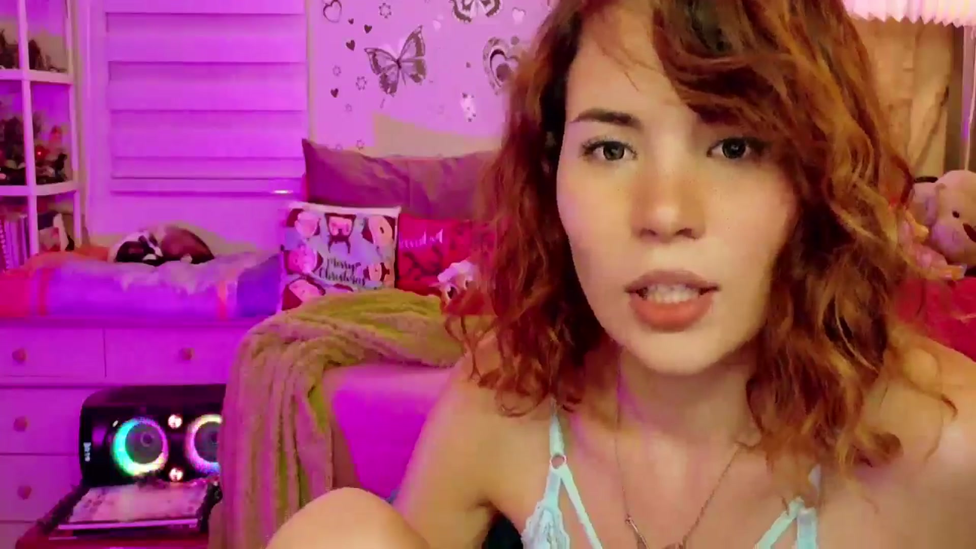Gallery image thumbnail from ImFreedom's myfreecams stream on, 12/03/2025, 01:41 image 11 of 20