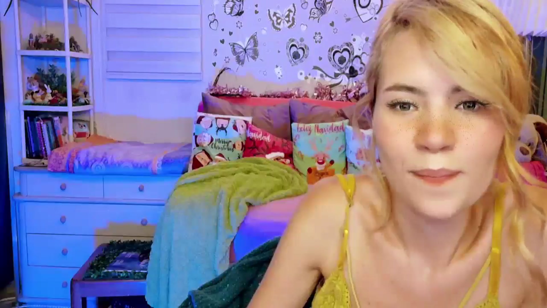 Gallery image thumbnail from ImFreedom's myfreecams stream on, 12/28/2025, 01:02 image 3 of 20