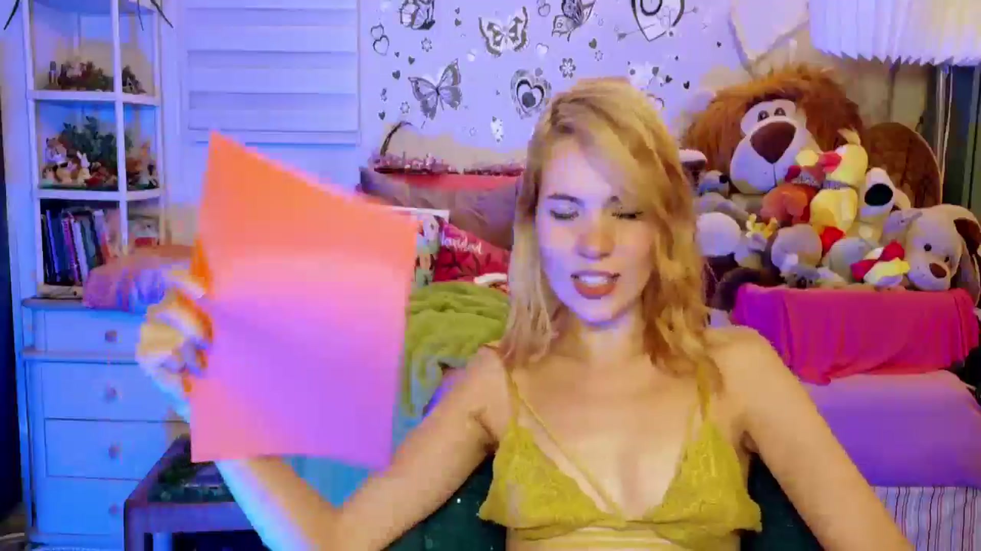Gallery image thumbnail from ImFreedom's myfreecams stream on, 12/28/2025, 01:02 image 19 of 20