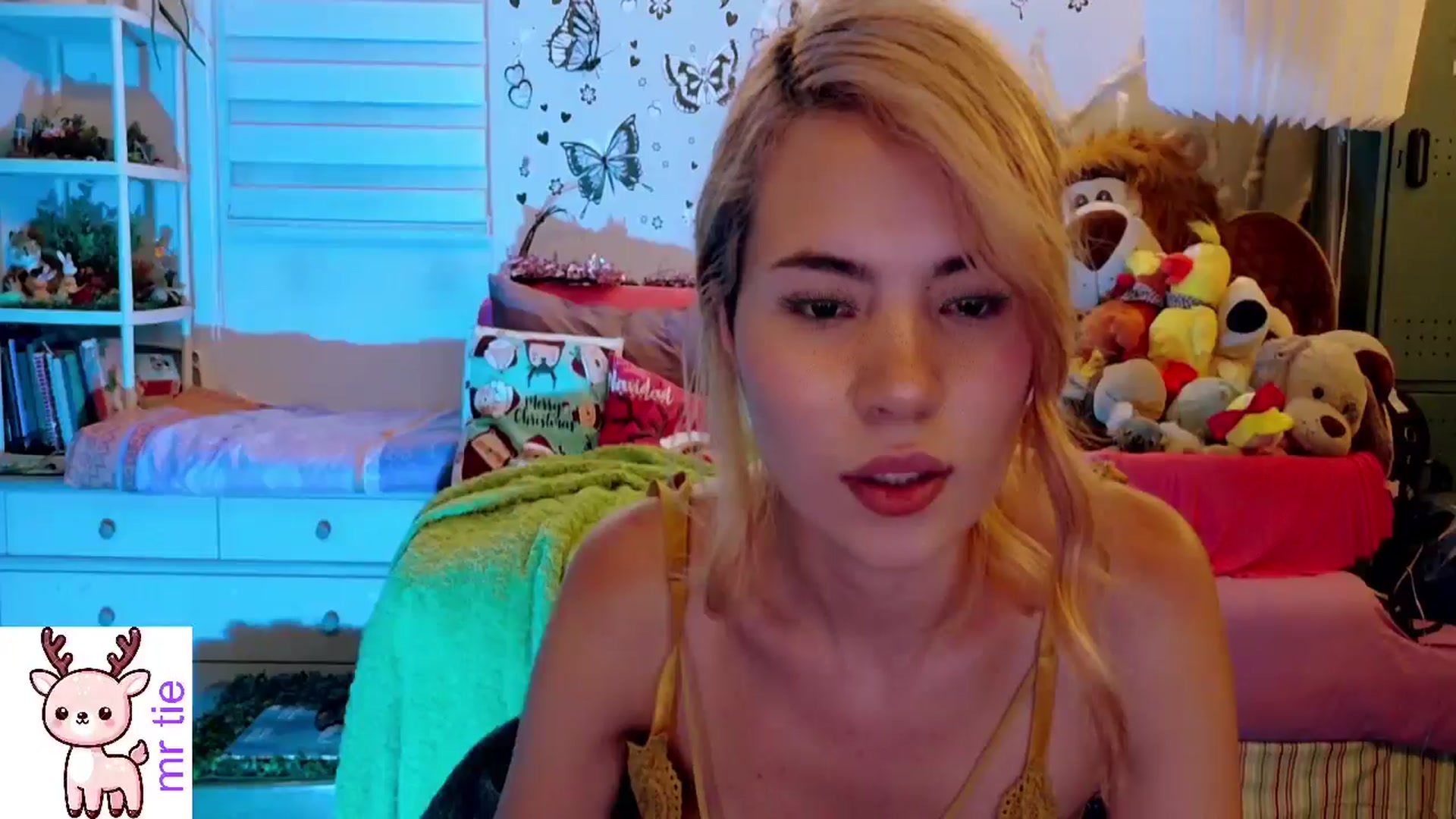 Gallery image thumbnail from ImFreedom's myfreecams stream on, 12/28/2025, 01:21 image 17 of 20