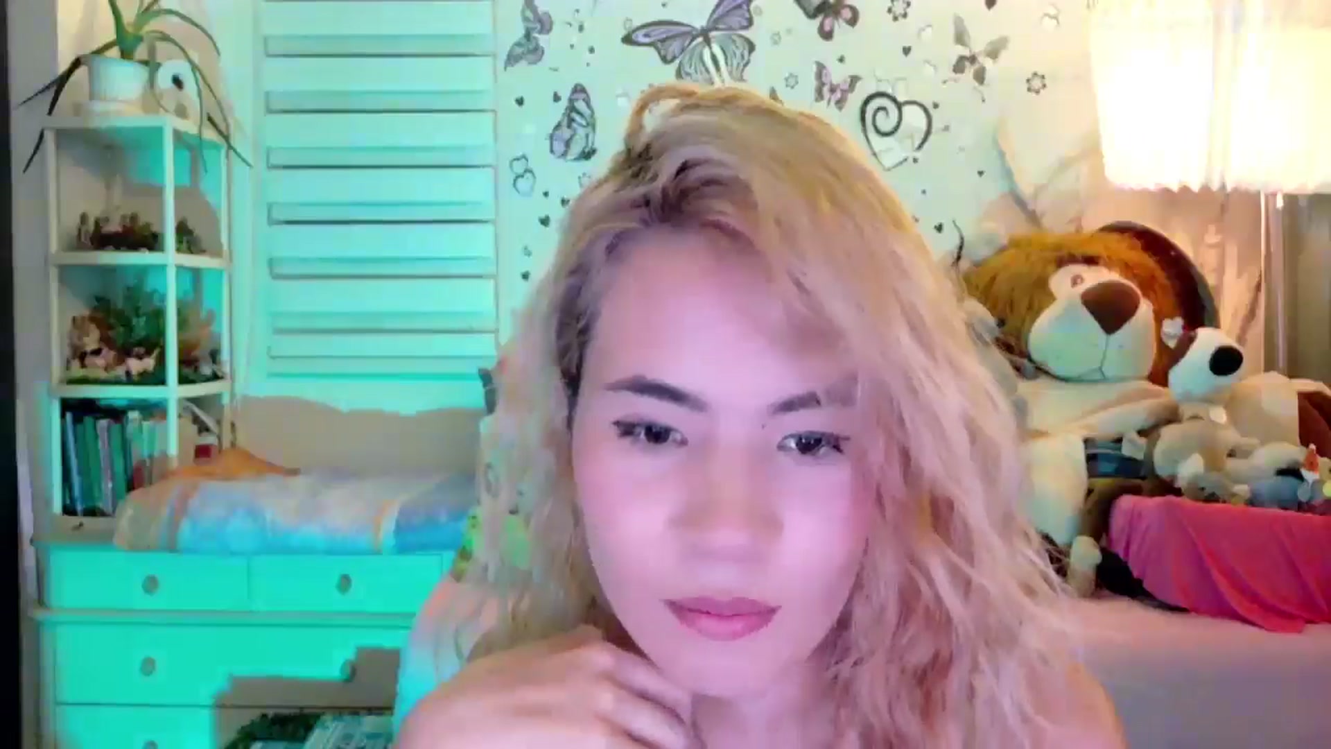Gallery image thumbnail from ImFreedom's myfreecams stream on, 01/06/2026, 02:18 image 17 of 20