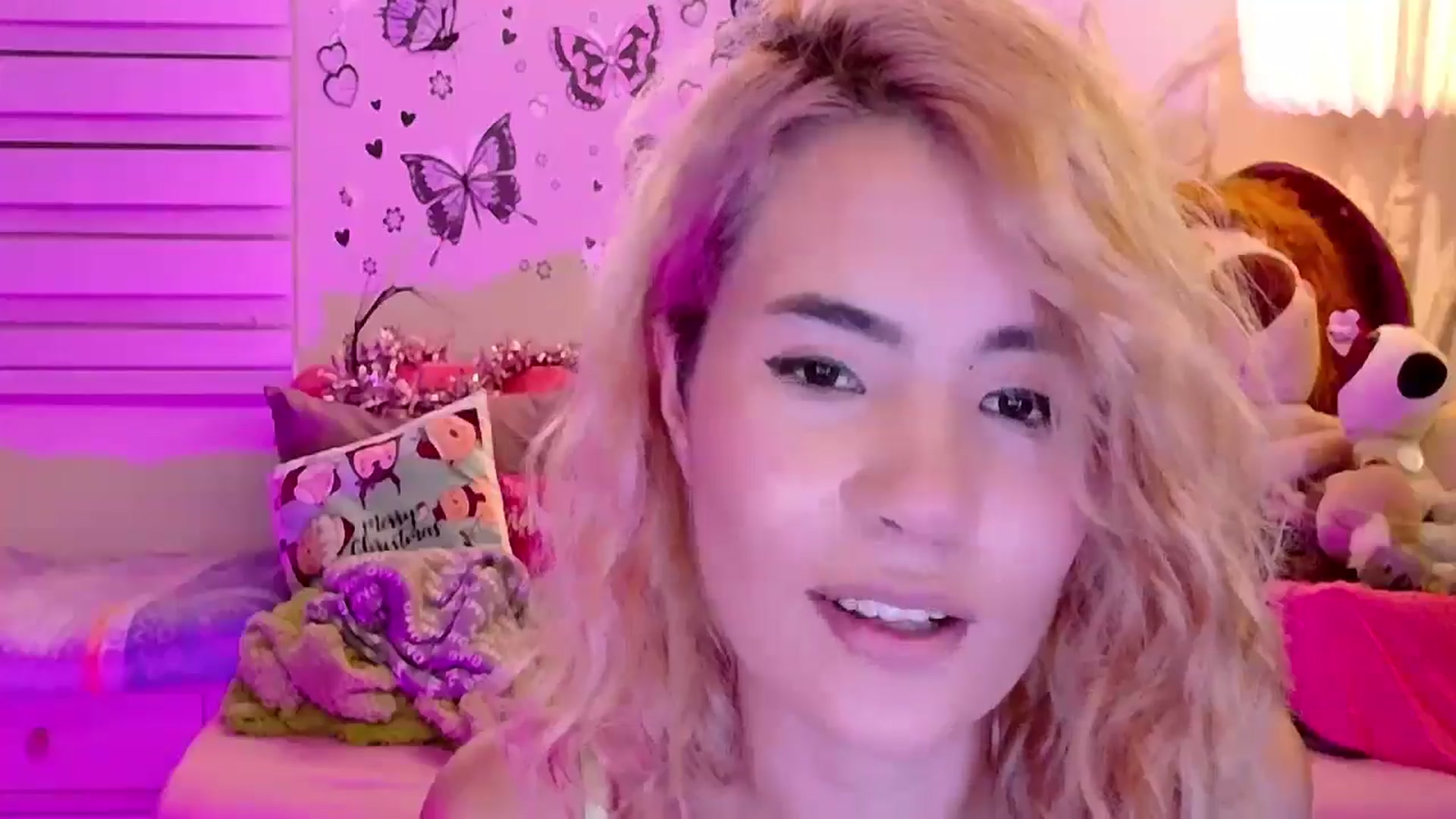 Gallery image thumbnail from ImFreedom's myfreecams stream on, 01/06/2026, 02:18 image 6 of 20