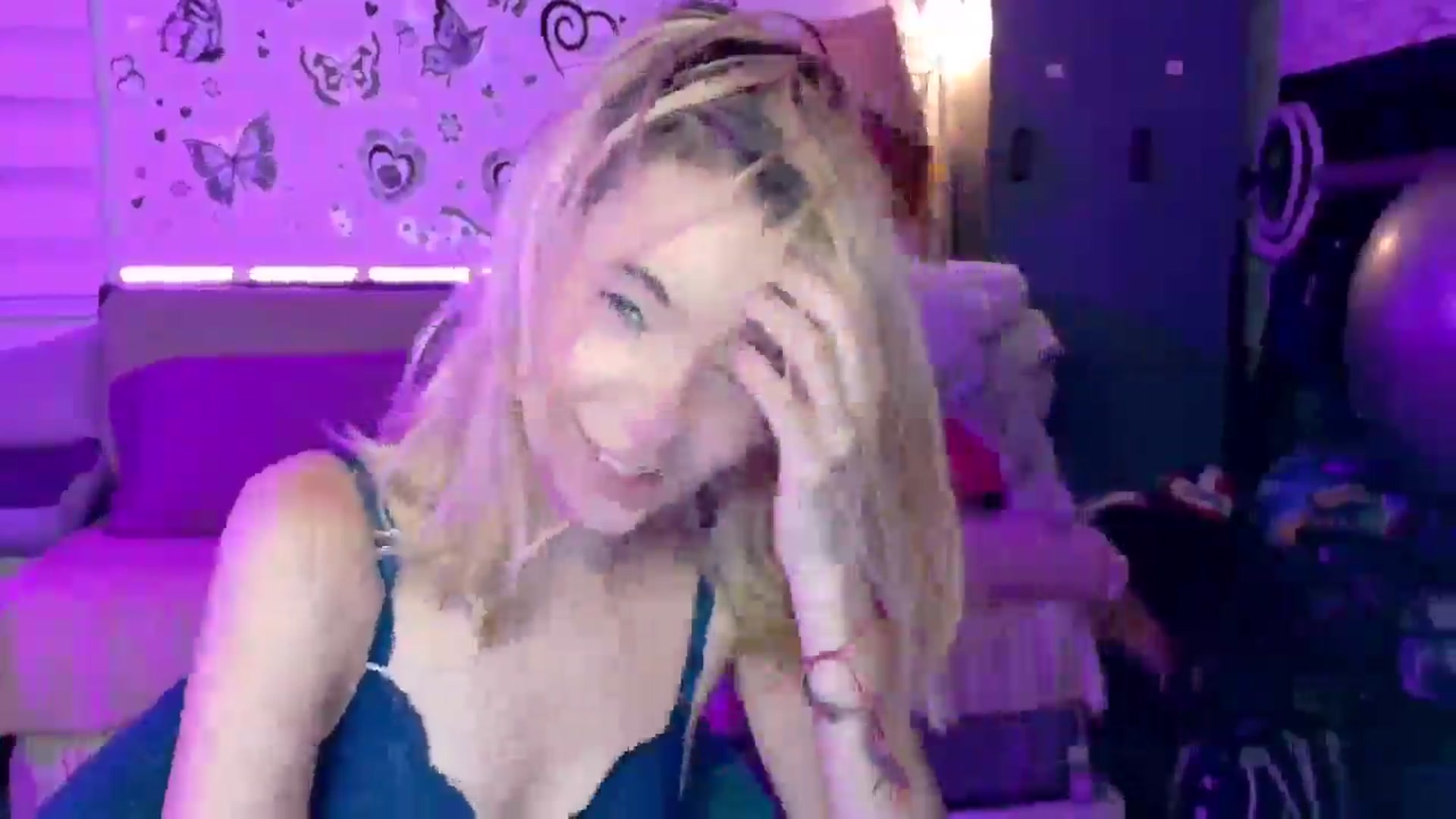 Gallery image thumbnail from ImFreedom's myfreecams stream on, 04/08/2026, 01:48 image 17 of 20