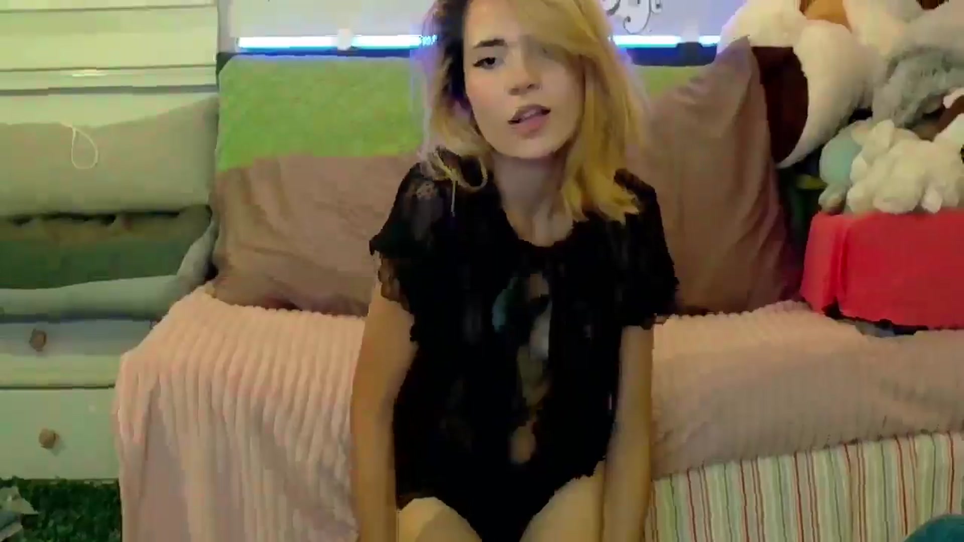 Gallery image thumbnail from ImFreedom's myfreecams stream on, 04/09/2026, 01:47 image 11 of 20
