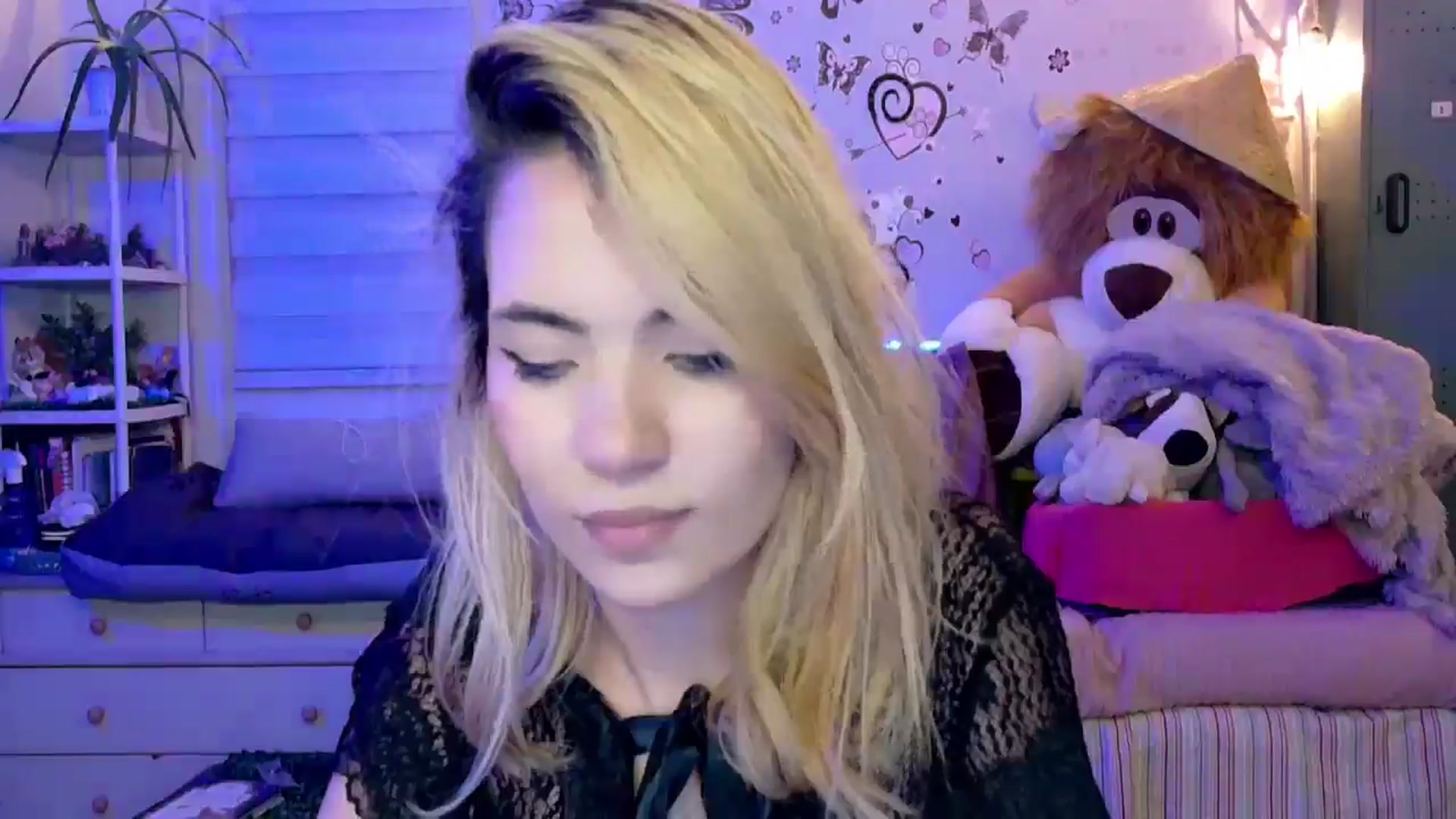 Gallery image thumbnail from ImFreedom's myfreecams stream on, 04/09/2026, 01:47 image 13 of 20