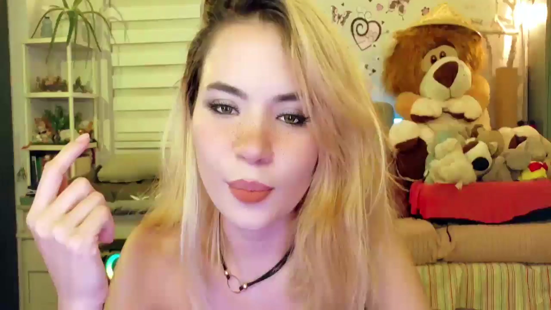 Gallery image thumbnail from ImFreedom's myfreecams stream on, 04/15/2026, 03:10 image 14 of 20