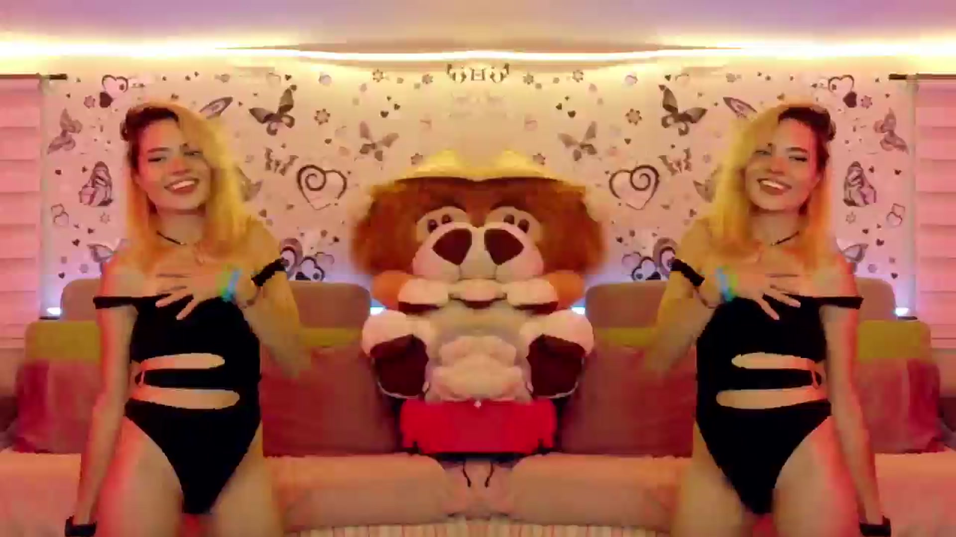 Gallery image thumbnail from ImFreedom's myfreecams stream on, 04/15/2026, 03:10 image 10 of 20