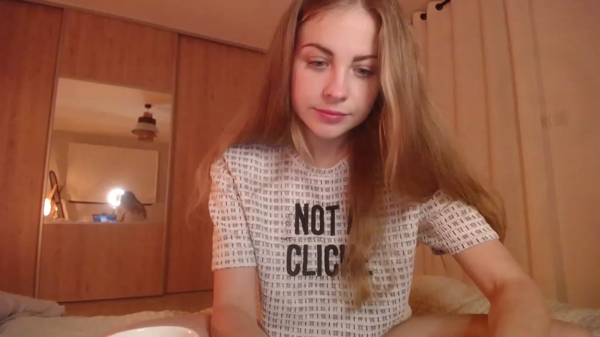 Gallery image thumbnail from ImKeira's myfreecams stream on, 11/16/2022, 18:14 image 7 of 20
