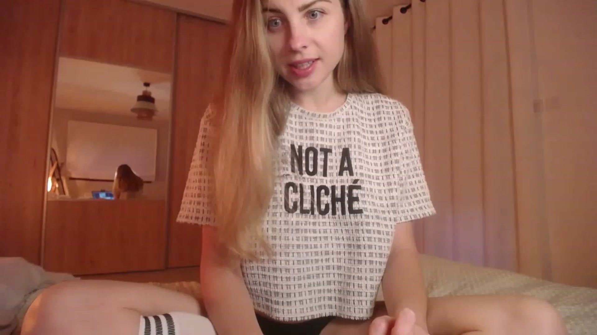 Gallery image thumbnail from ImKeira's myfreecams stream on, 11/16/2022, 18:14 image 1 of 20