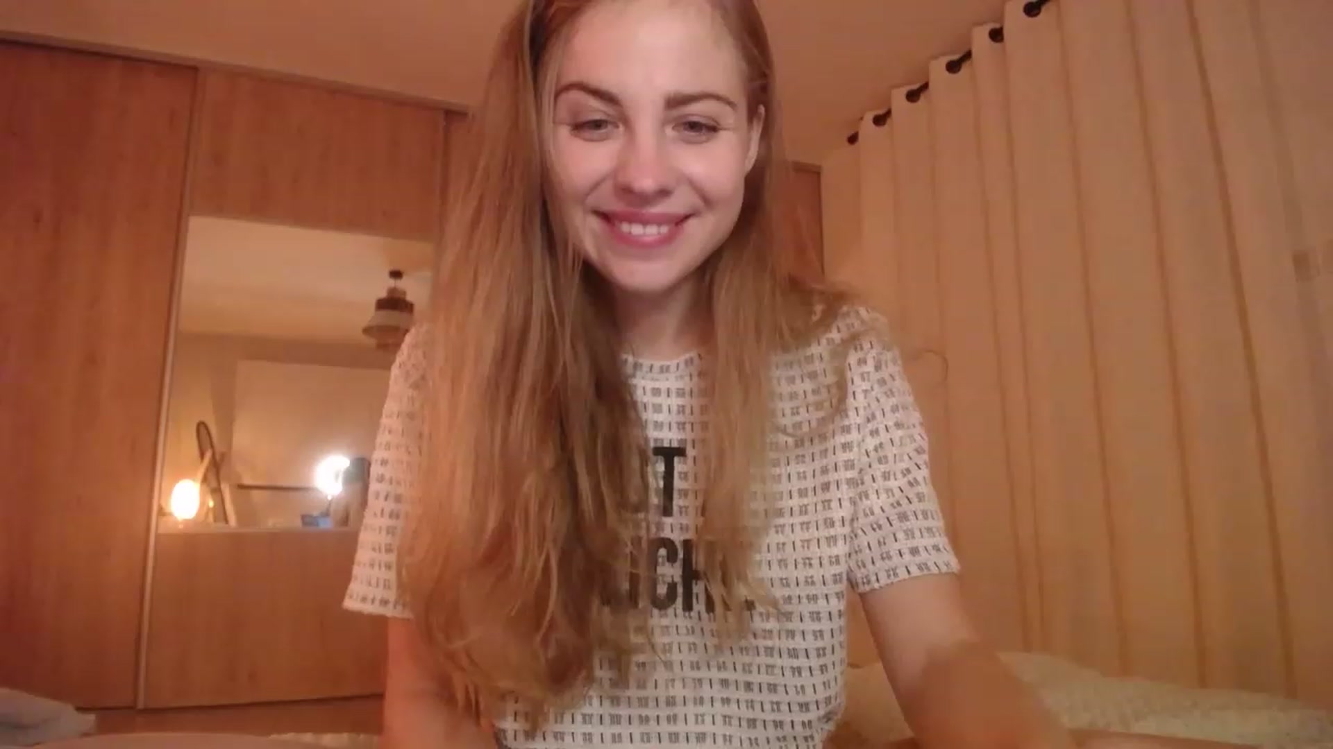 Gallery image thumbnail from ImKeira's myfreecams stream on, 11/16/2022, 18:14 image 15 of 20