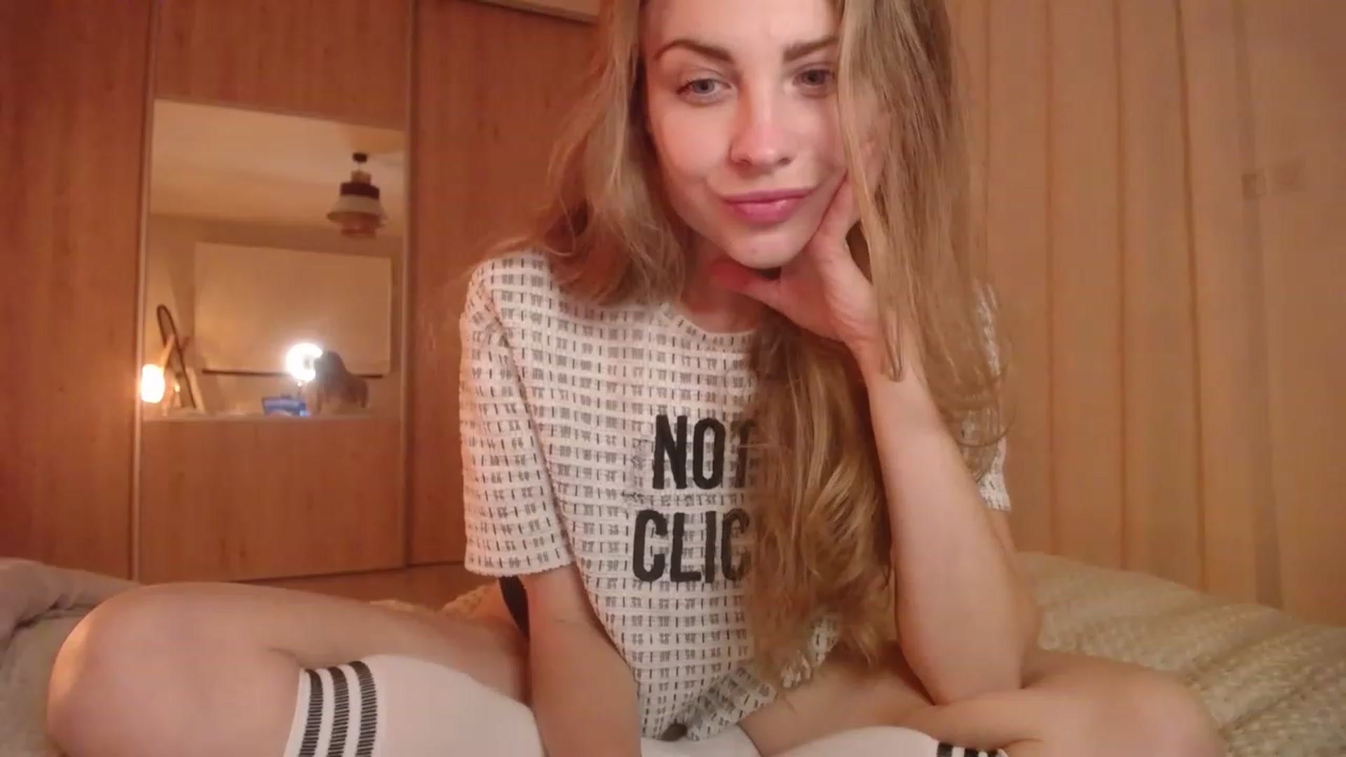 Gallery image thumbnail from ImKeira's myfreecams stream on, 11/16/2022, 18:14 image 19 of 20