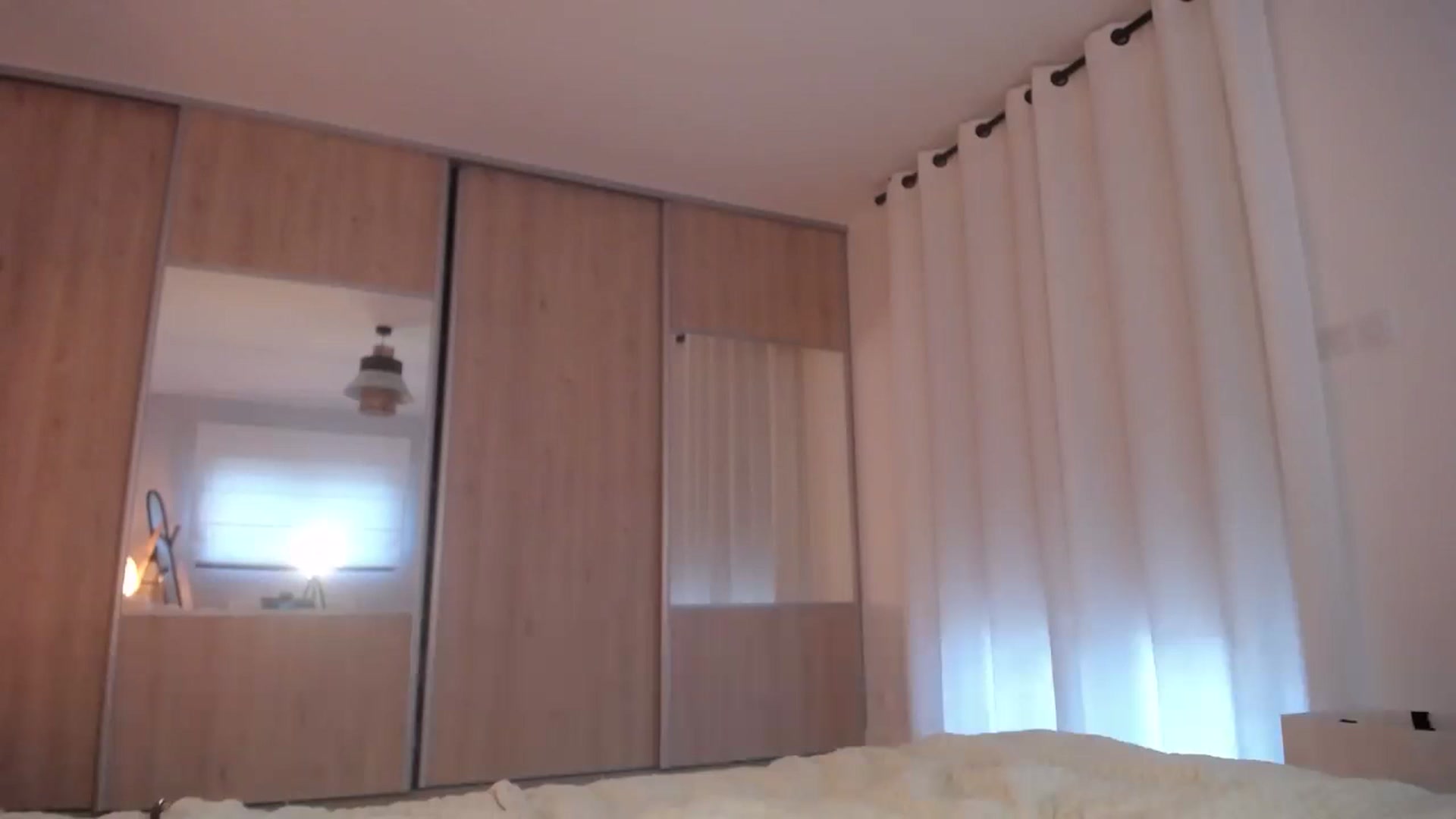Gallery image thumbnail from ImKeira's myfreecams stream on, 11/19/2022, 17:19 image 10 of 20