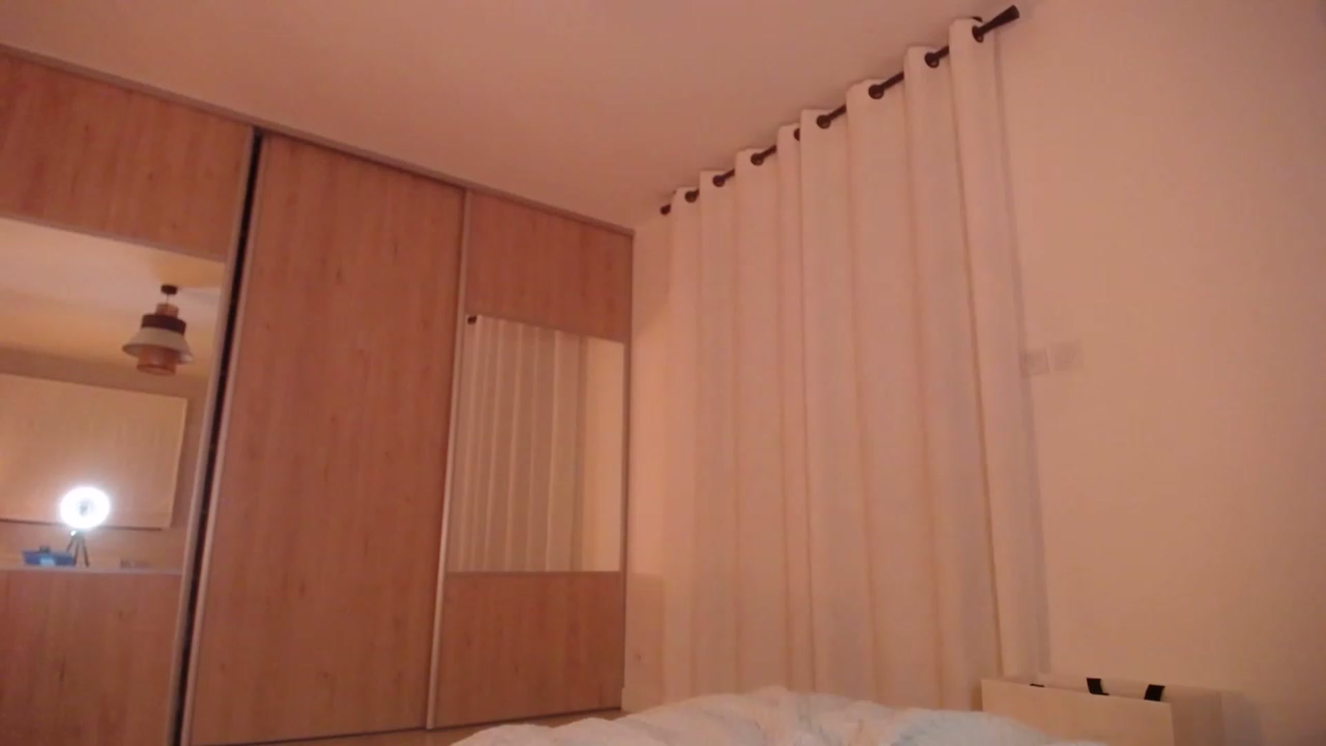 Gallery image thumbnail from ImKeira's myfreecams stream on, 11/19/2022, 17:19 image 19 of 20