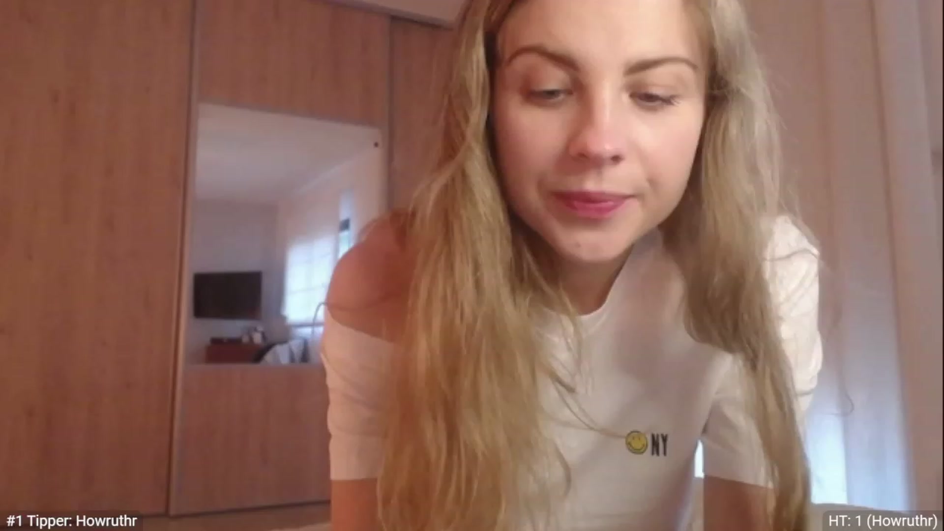 Gallery image thumbnail from ImKeira's myfreecams stream on, 11/23/2022, 15:38 image 17 of 20