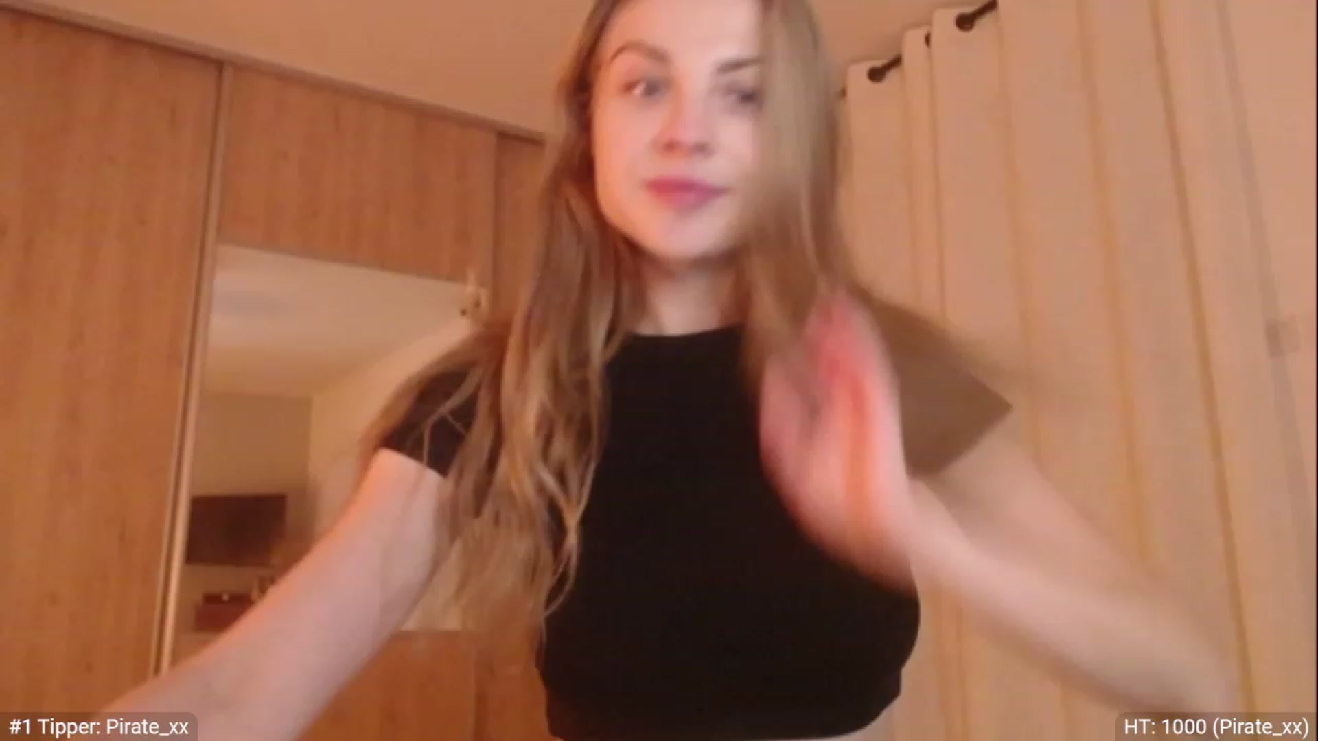 Gallery image thumbnail from ImKeira's myfreecams stream on, 11/23/2022, 17:52 image 9 of 20