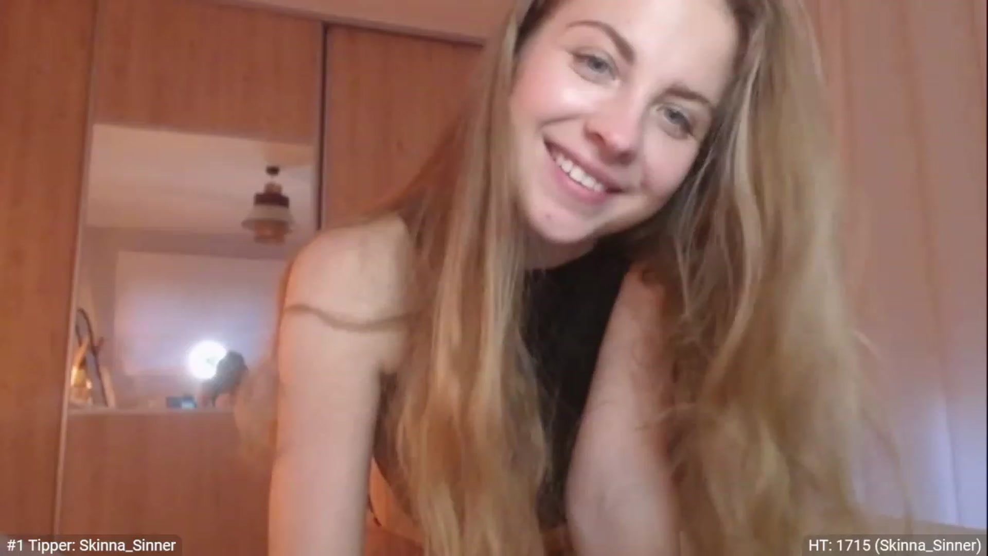 Gallery image thumbnail from ImKeira's myfreecams stream on, 11/24/2022, 16:21 image 19 of 20