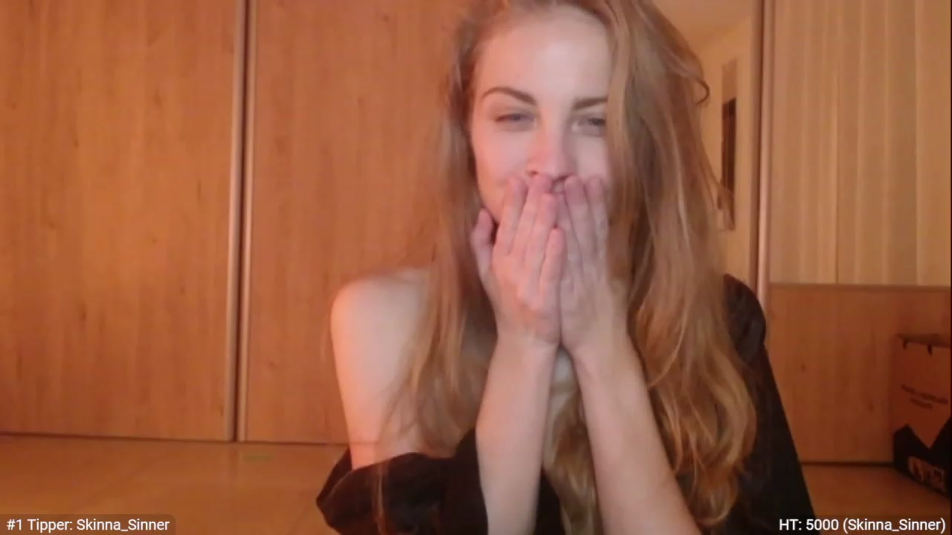 Gallery image thumbnail from ImKeira's myfreecams stream on, 11/24/2022, 19:32 image 8 of 20
