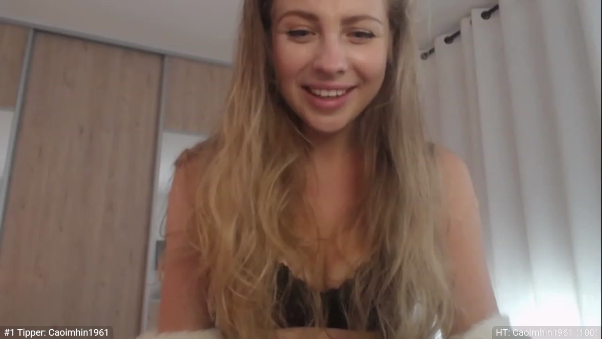 Gallery image thumbnail from ImKeira's myfreecams stream on, 12/20/2022, 13:06 image 19 of 20