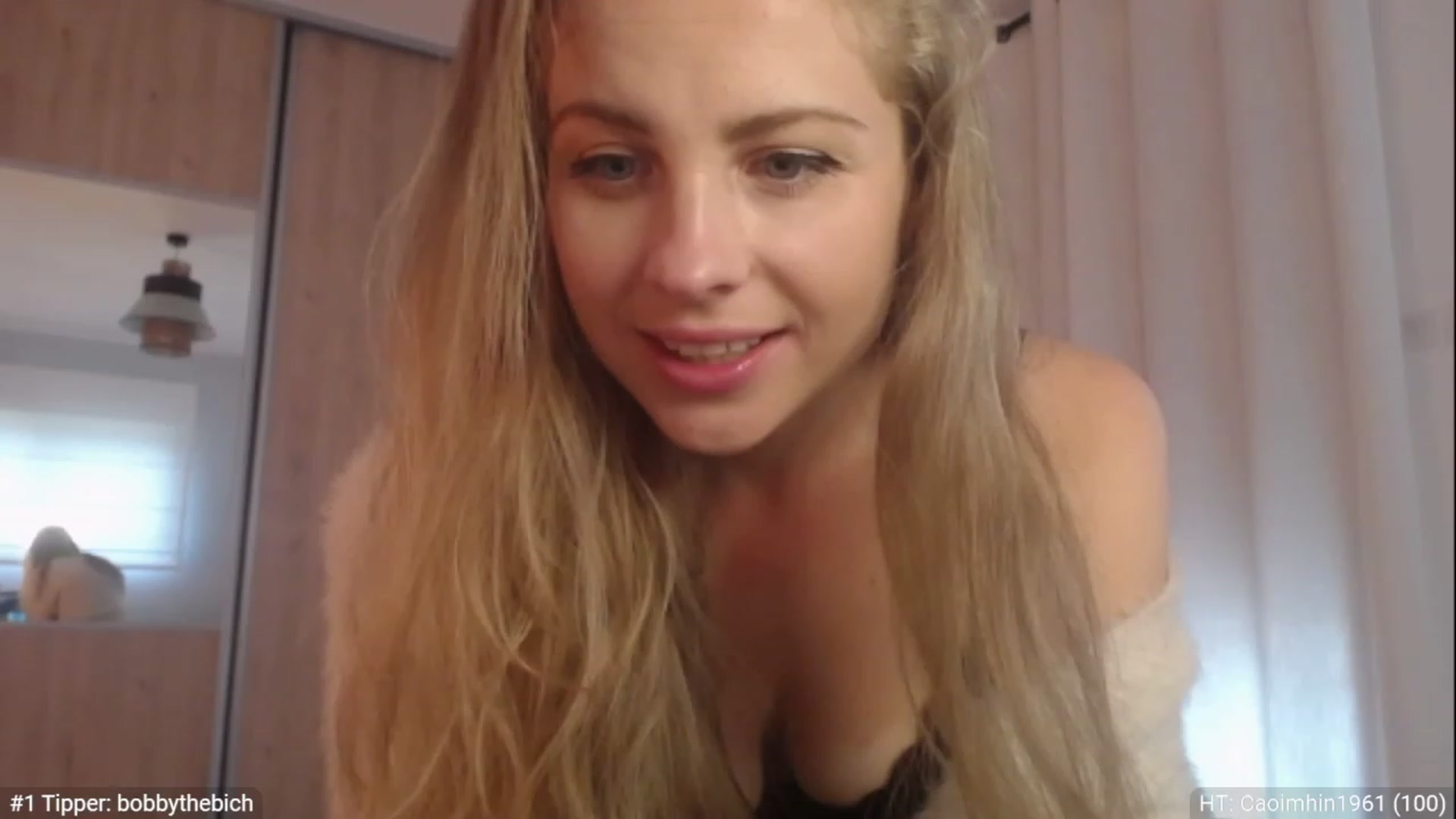 Gallery image thumbnail from ImKeira's myfreecams stream on, 12/20/2022, 18:49 image 3 of 20