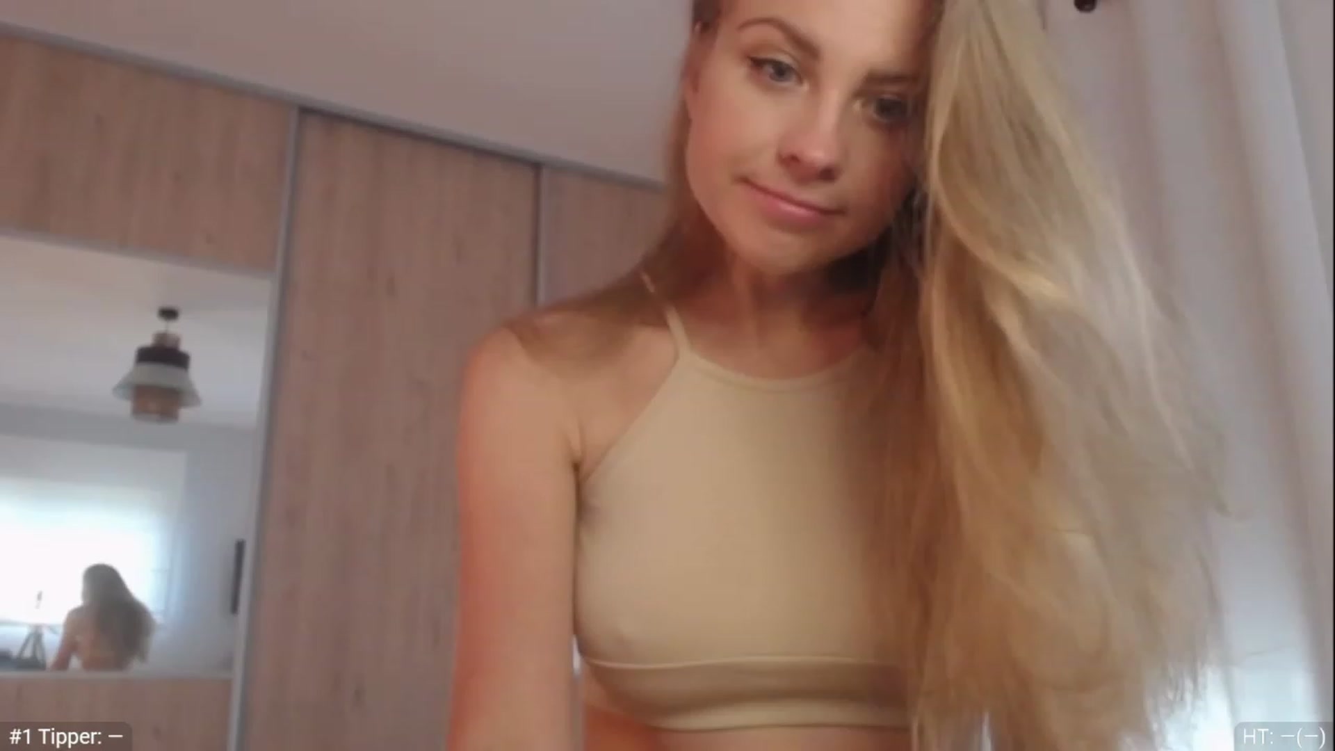 Gallery image thumbnail from ImKeira's myfreecams stream on, 12/23/2022, 14:41 image 10 of 20